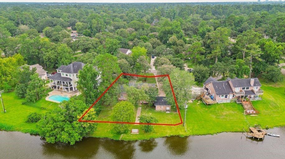 Brook Hollow Dr, Conroe, TX 77385