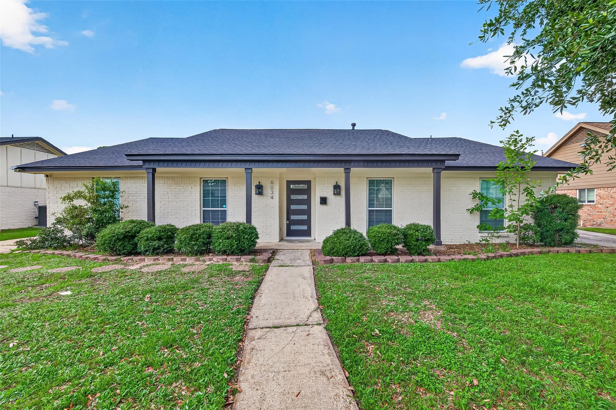 Autumn Forest Dr, Houston, TX 77092
