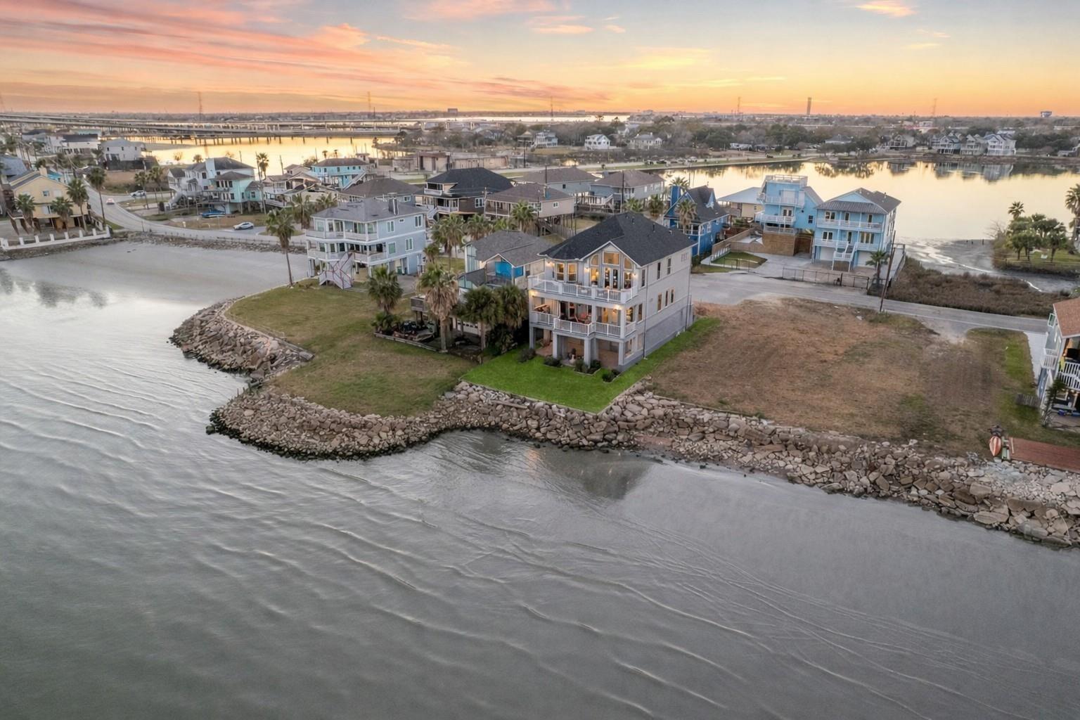 Todville Rd, Seabrook, TX 77586
