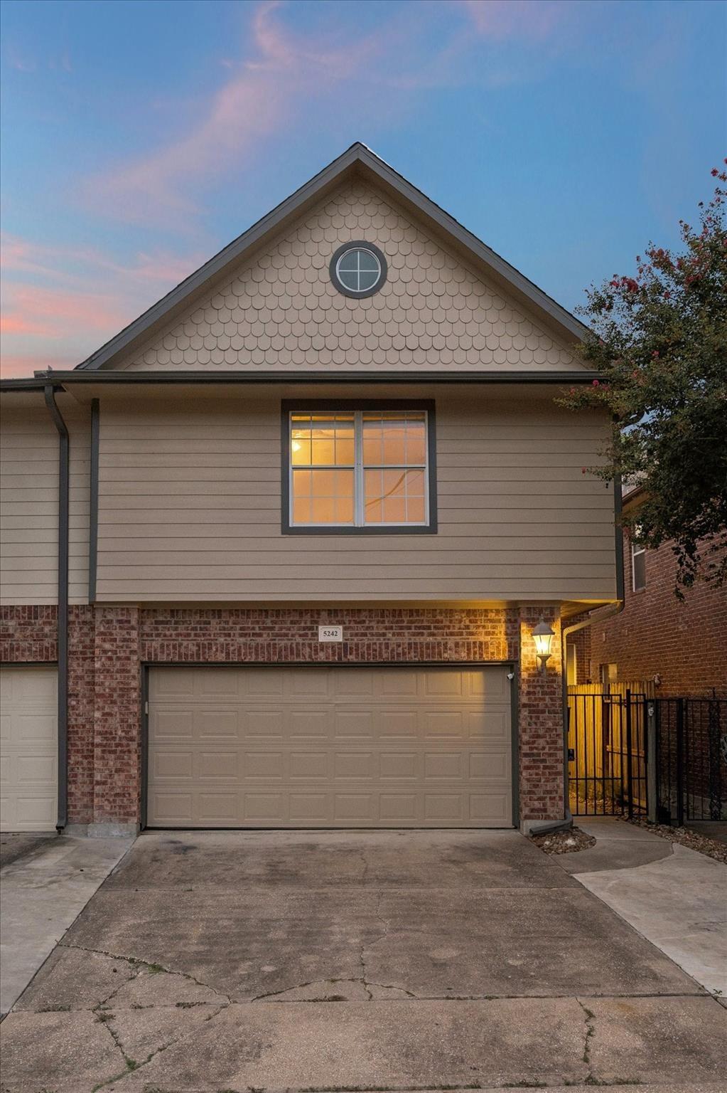 Eigel St, Houston, TX 77007