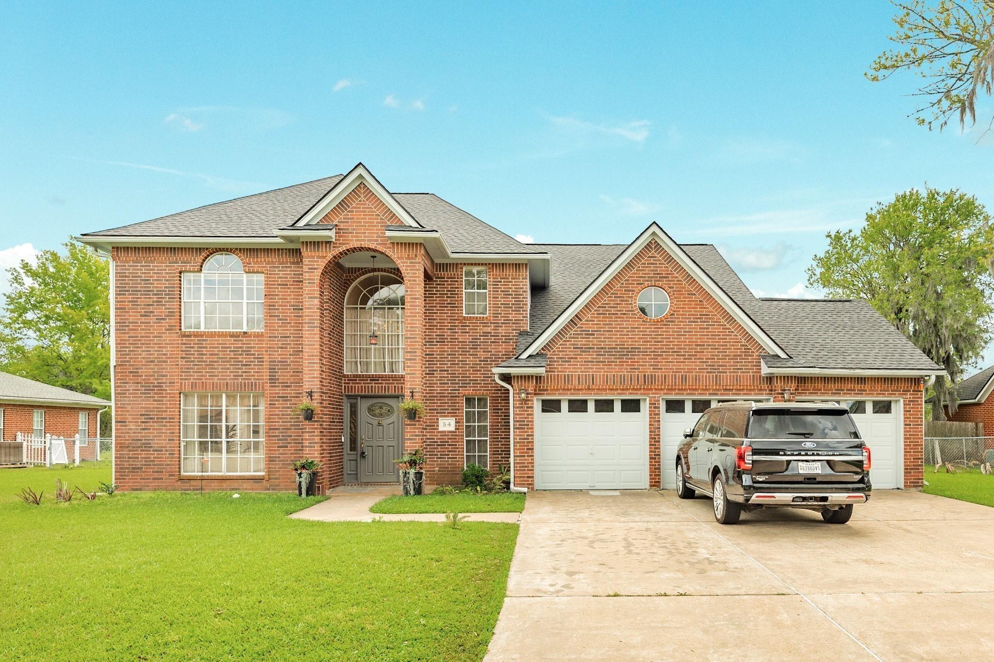 Peppermint Ct, Lake Jackson, TX 77566