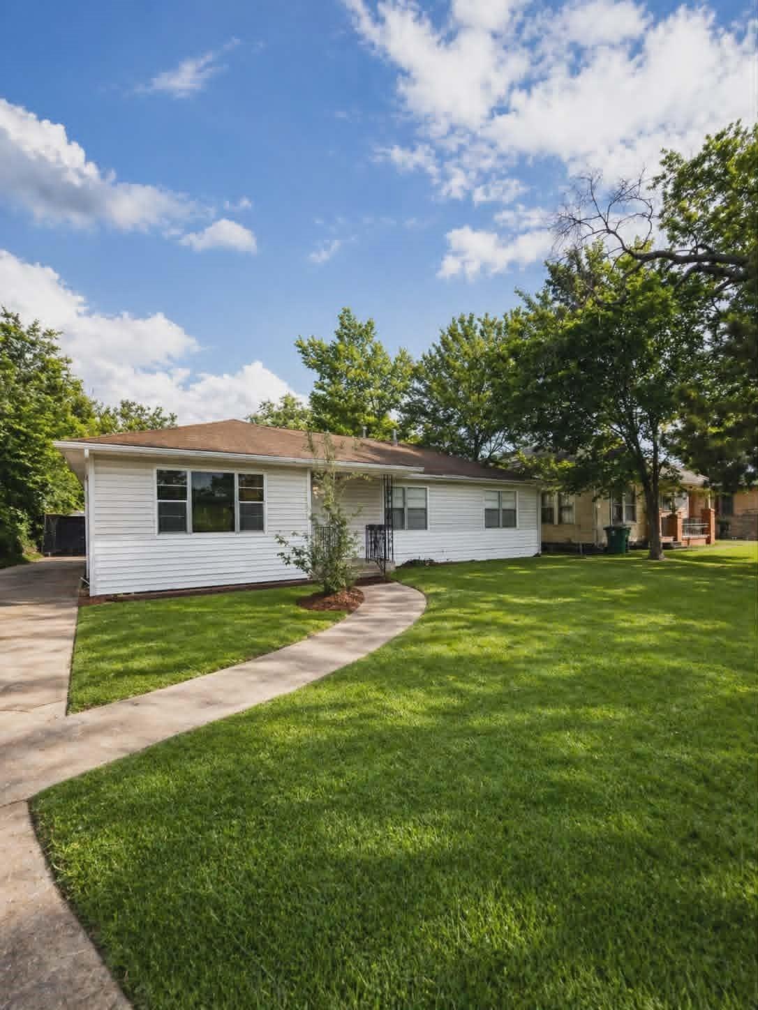 Edison St, Houston, TX 77009