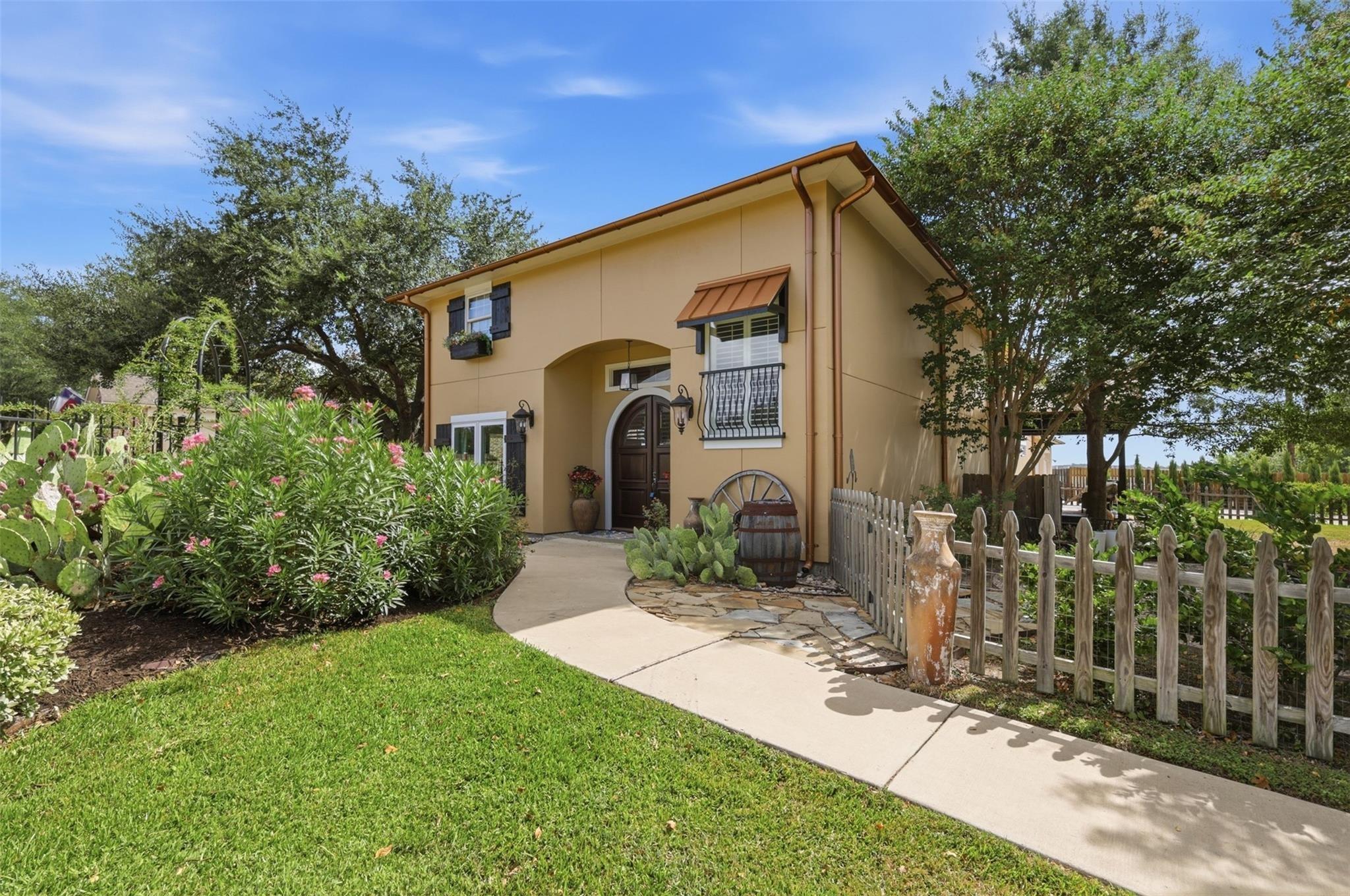 Stone Hill Dr, Brenham, TX 77833