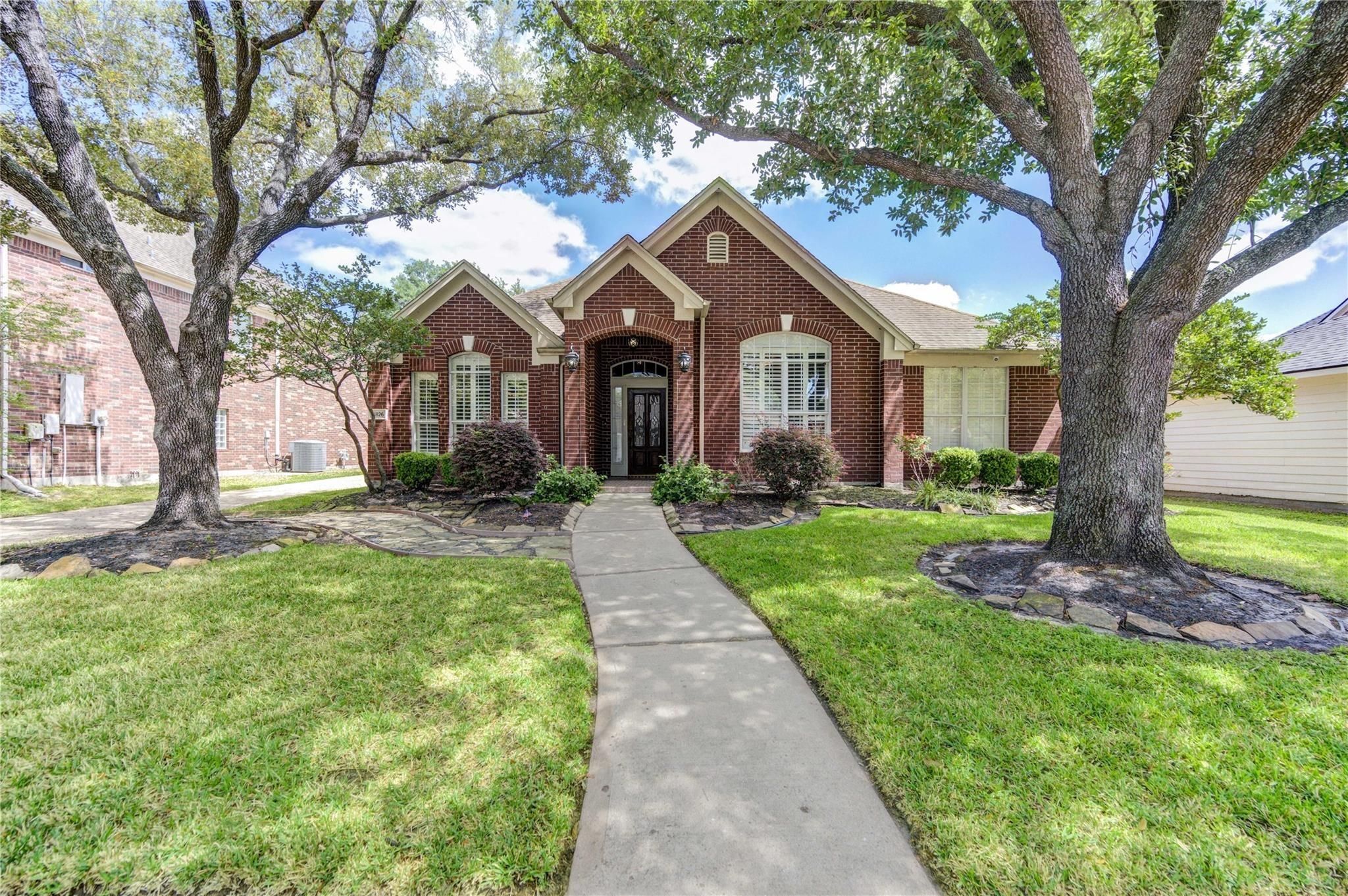 Canyon Mills Dr, Houston, TX 77095