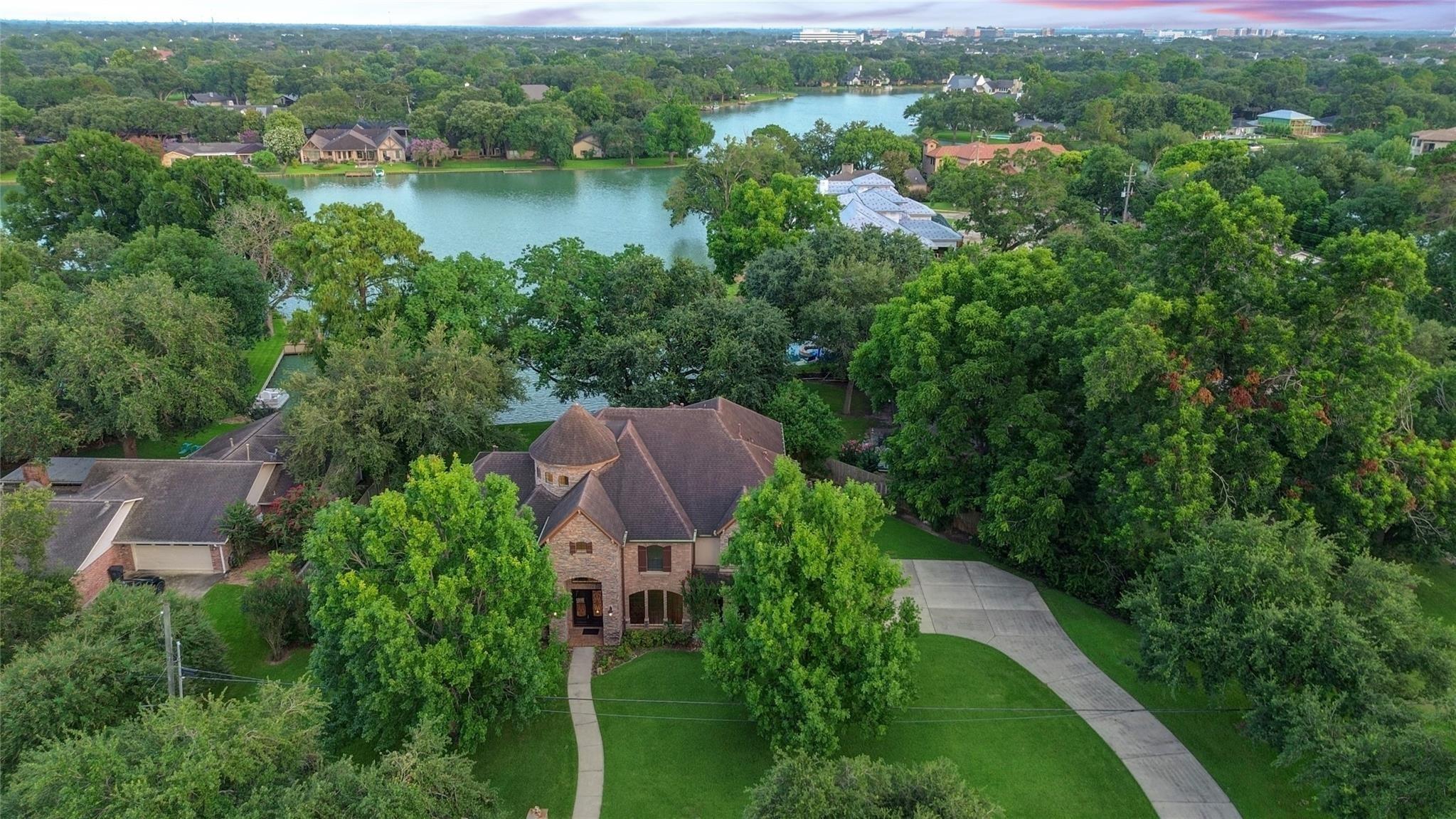 Piedmont St, Sugar Land, TX 77478