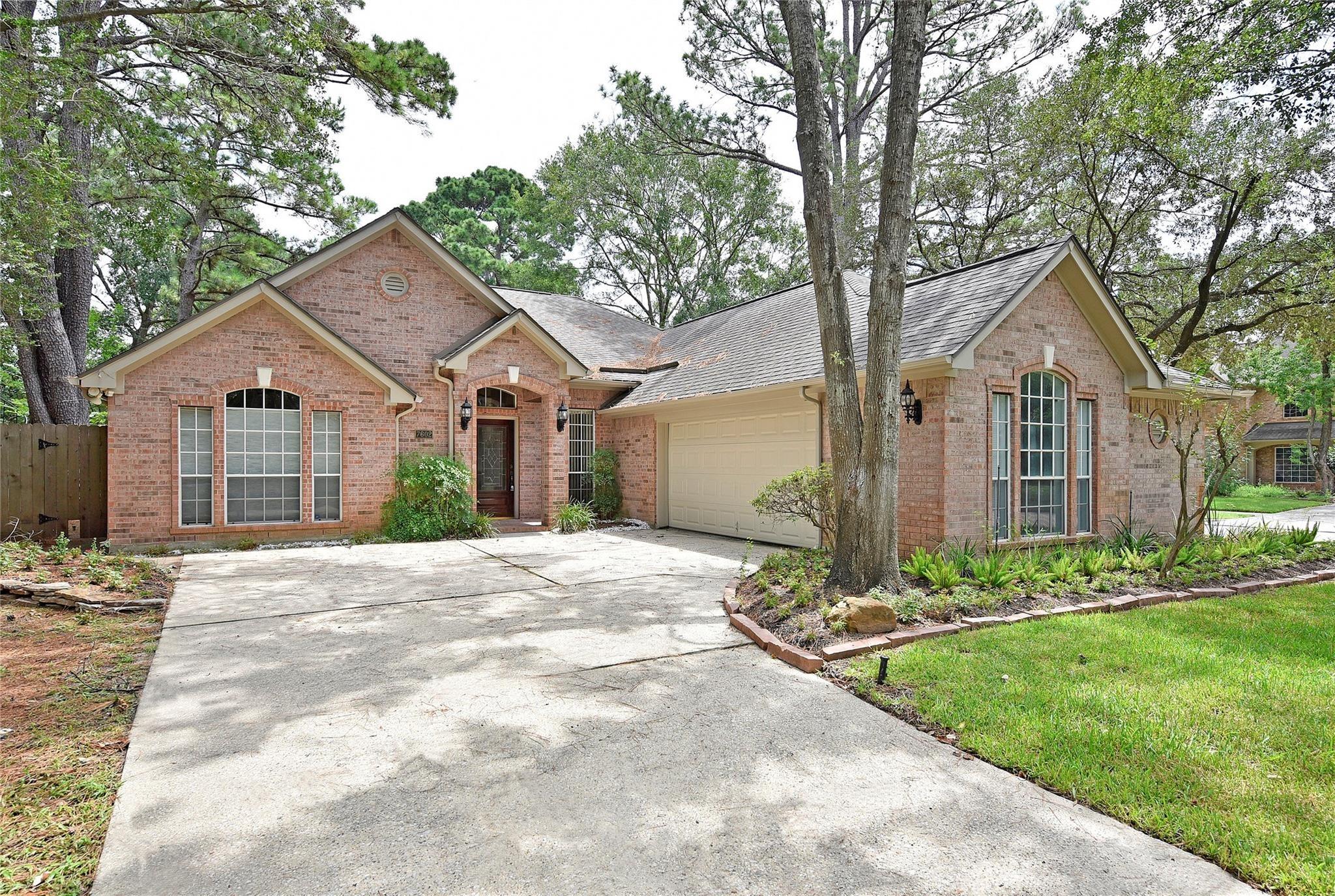 Melody Cir, Houston, TX 77040