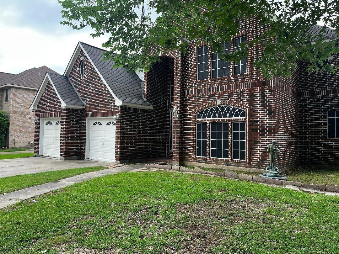 Park Shadow Dr, Baytown, TX 77521