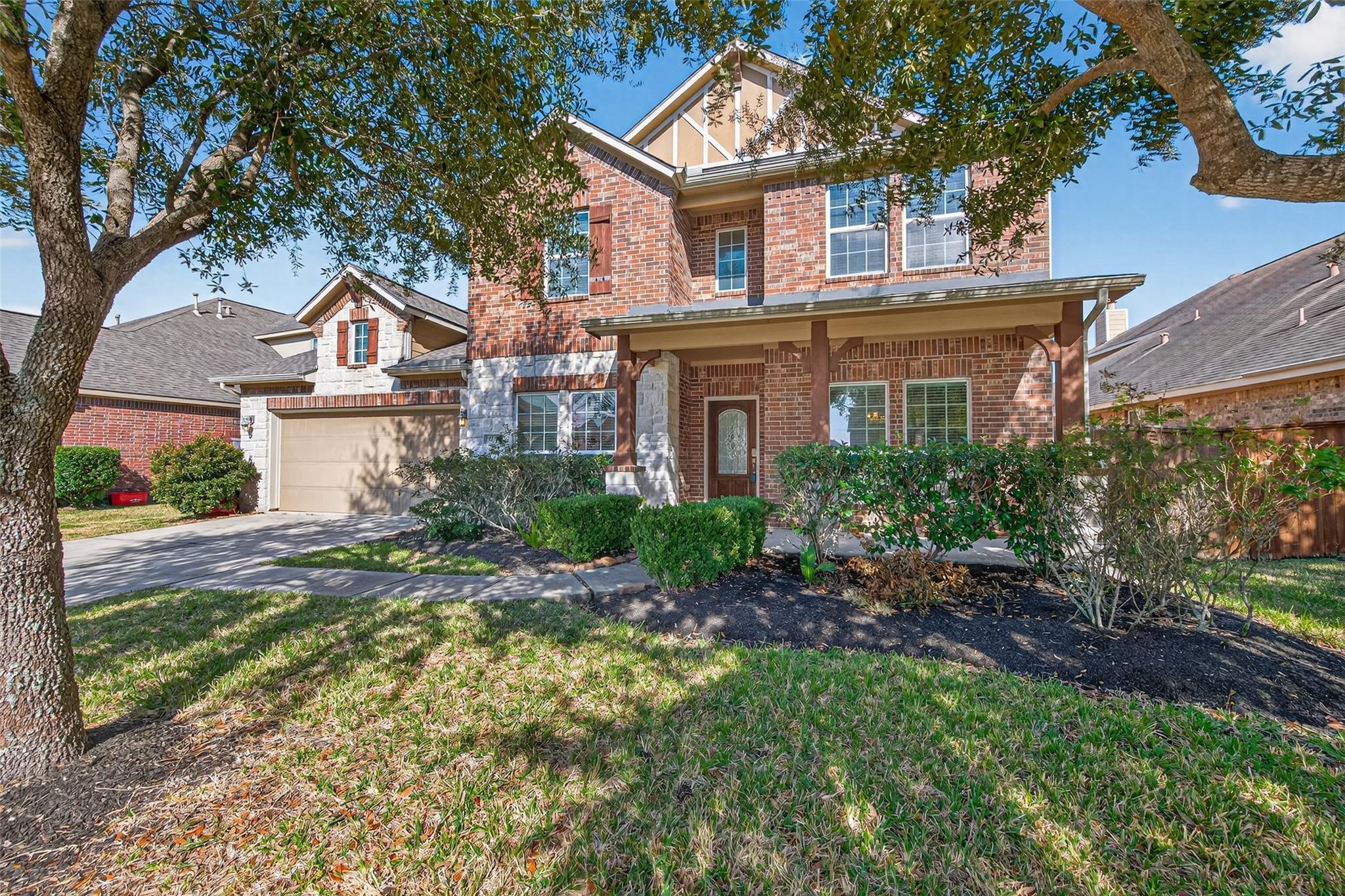 Julie Meadows Ln, Humble, TX 77396