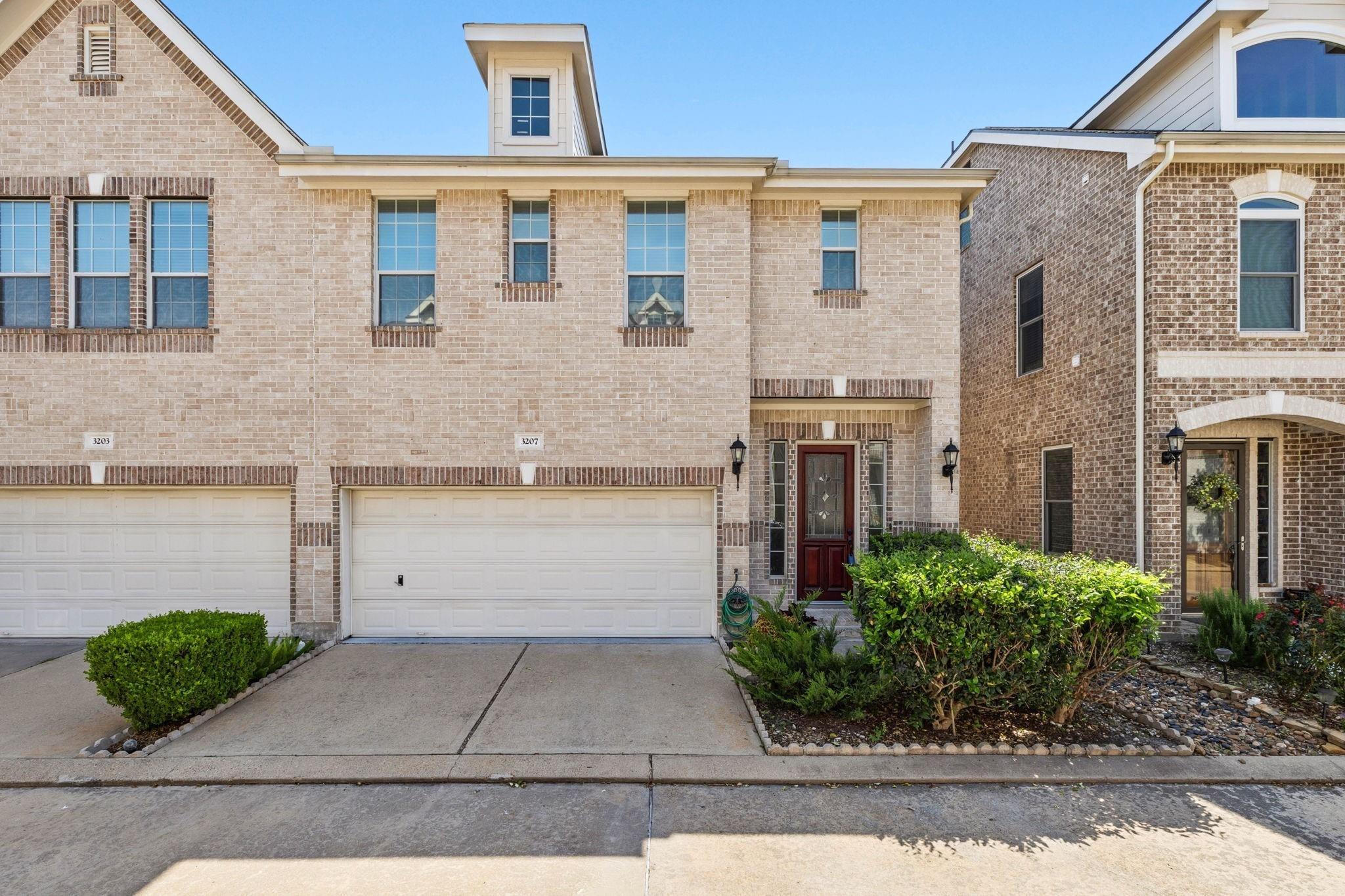 Holly Shores Dr, Houston, TX 77042