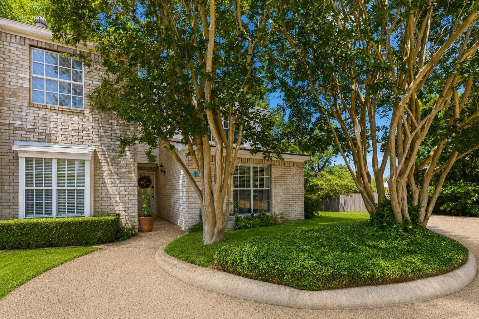 Avenue O, Huntsville, TX 77340
