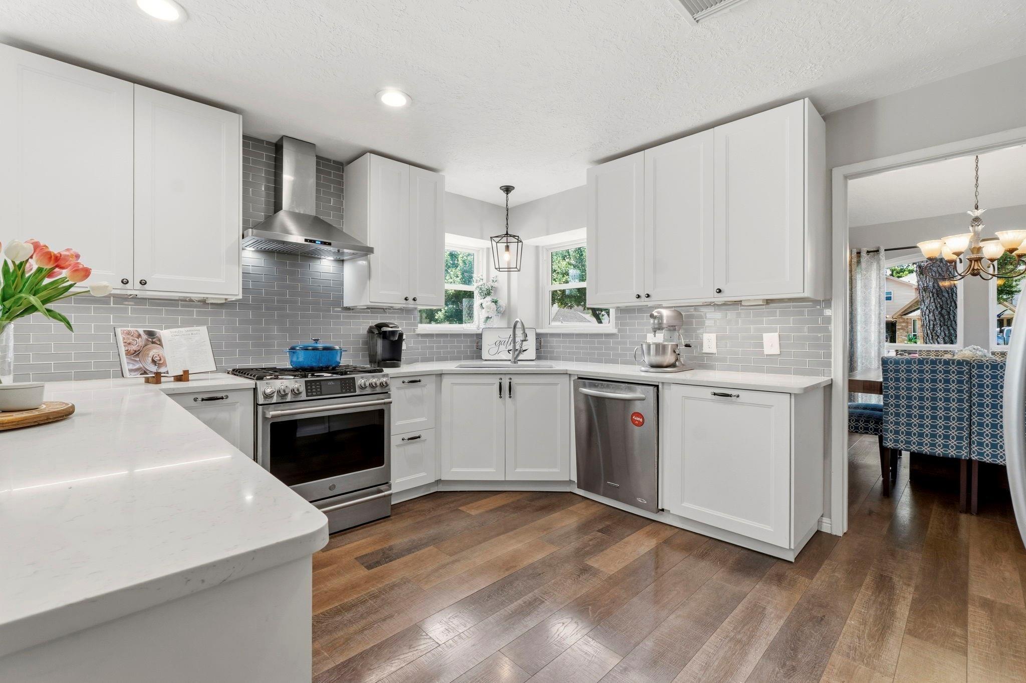Singing Creek Ln, Spring, TX 77379