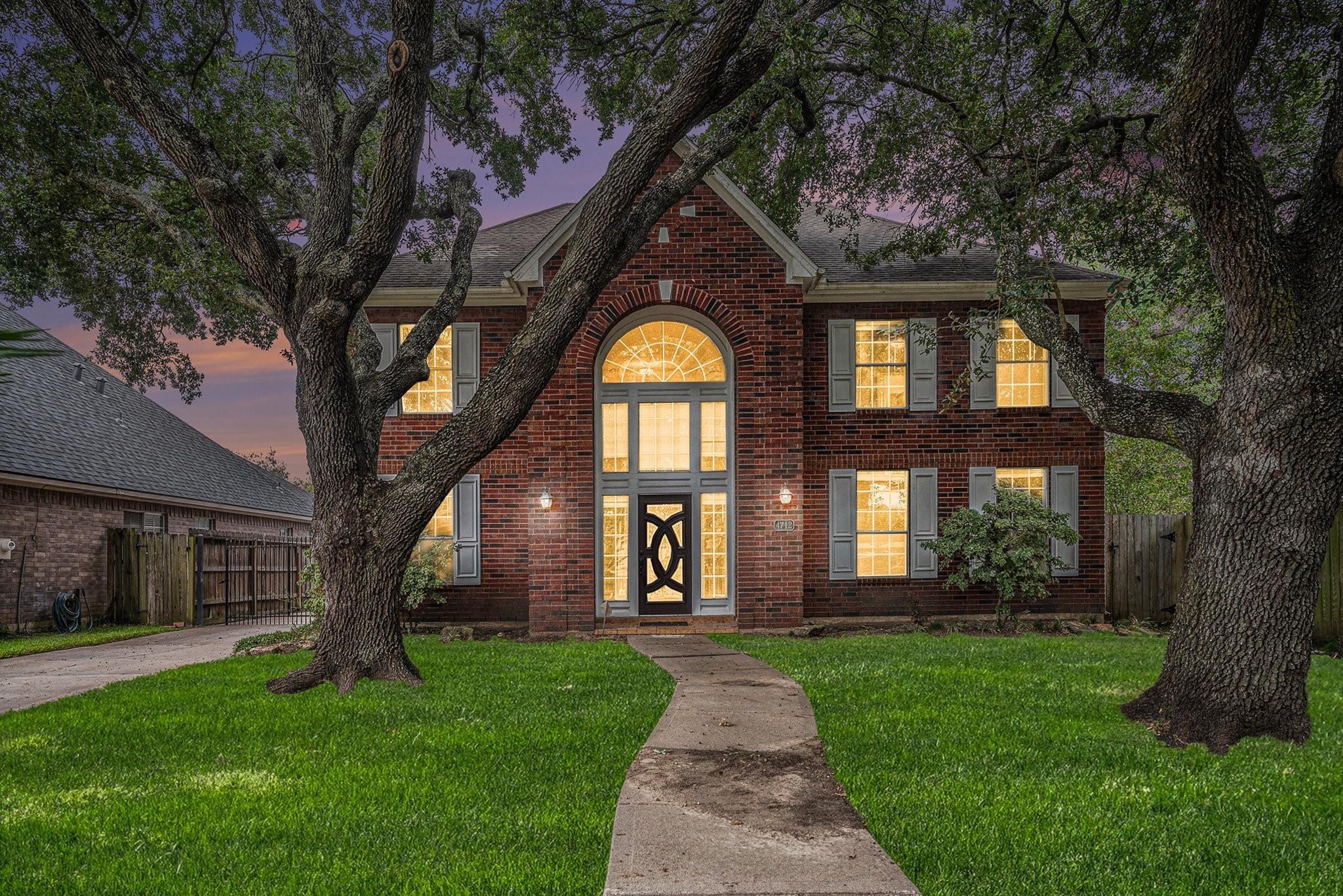 Broadmoor Dr, League City, TX 77573