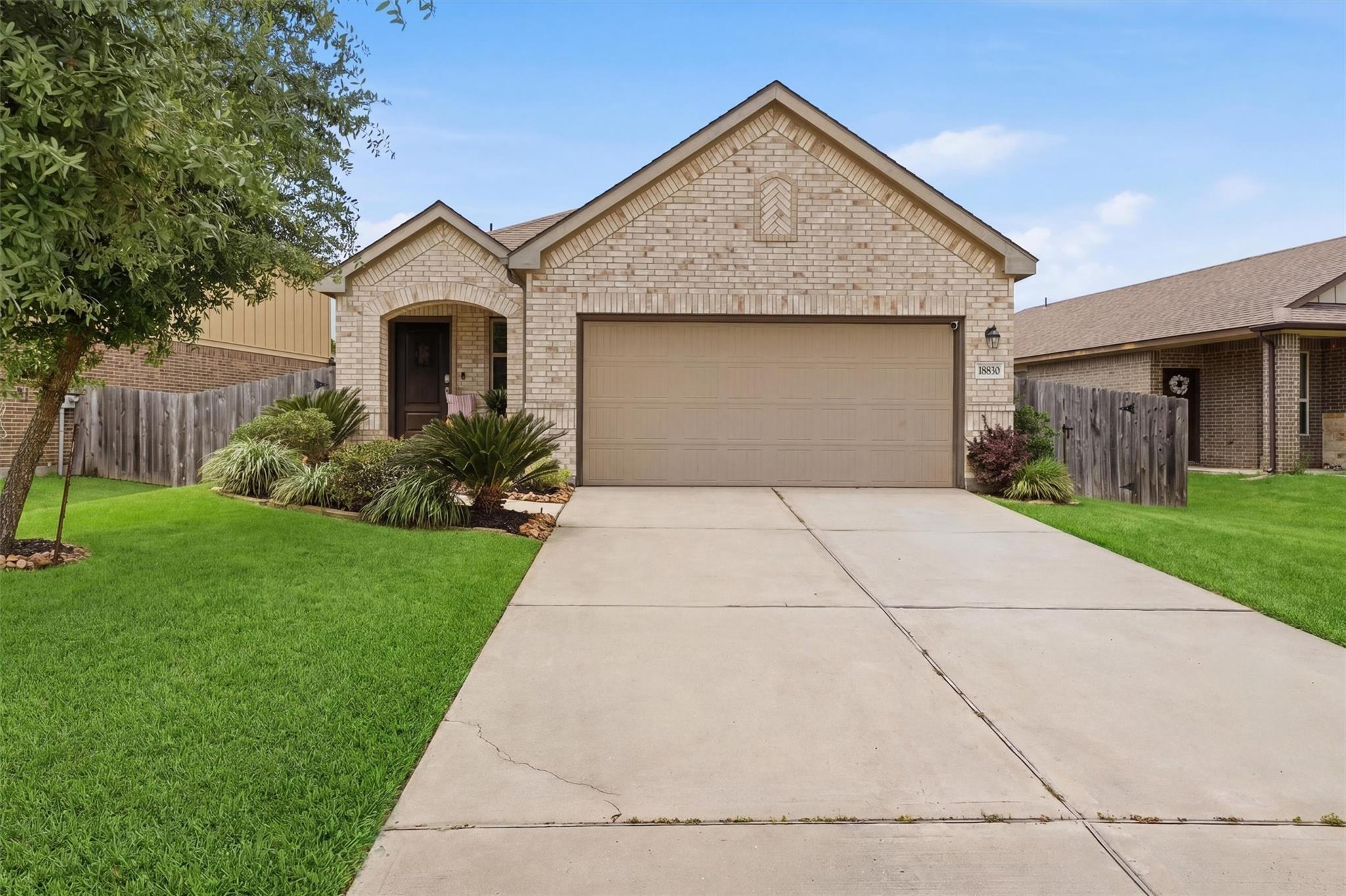 Amaro Hills Dr, New Caney, TX 77357