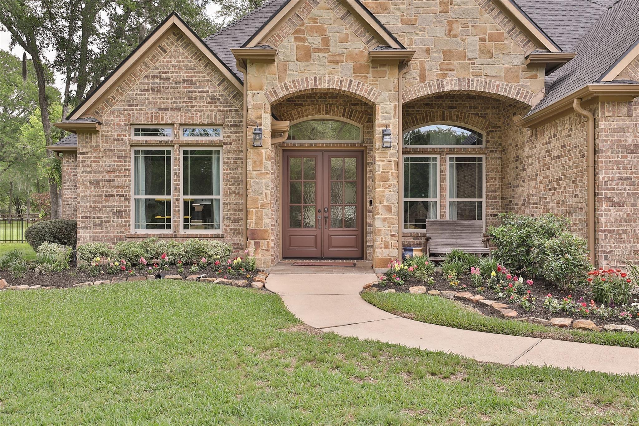 Woodbine Dr, Fulshear, TX 77441