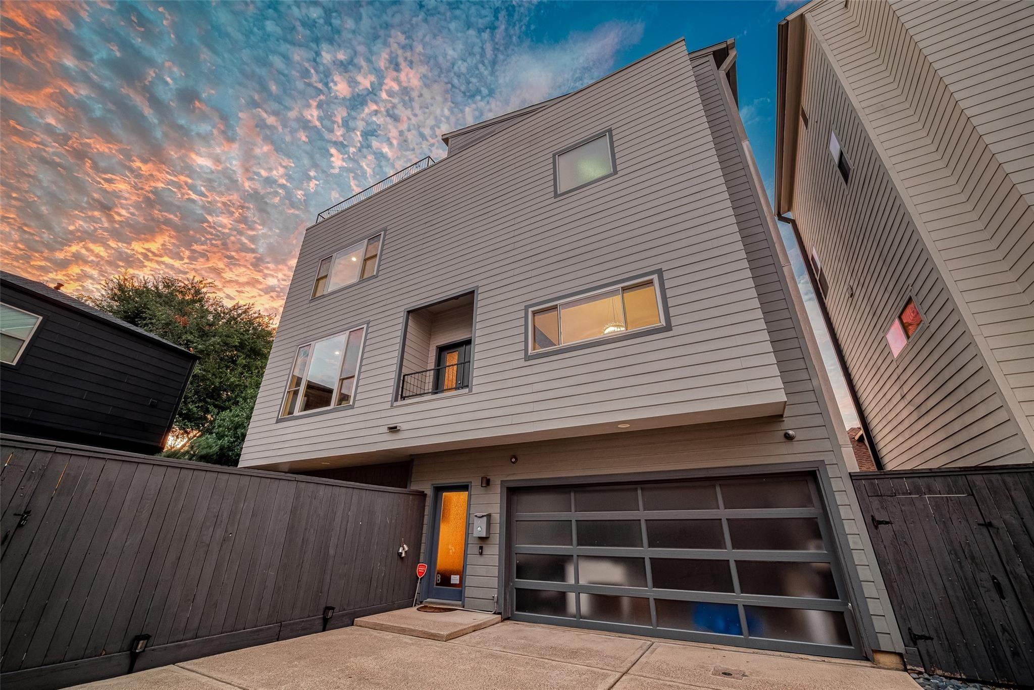 Morrison St, Houston, TX 77009