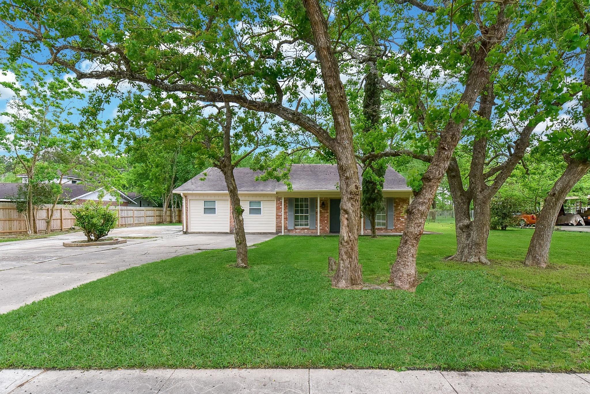 Anne Dr, Houston, TX 77058