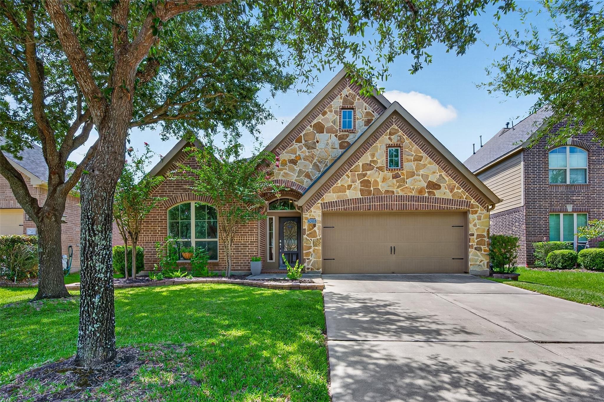 Bentford Manor Ct, Katy, TX 77494