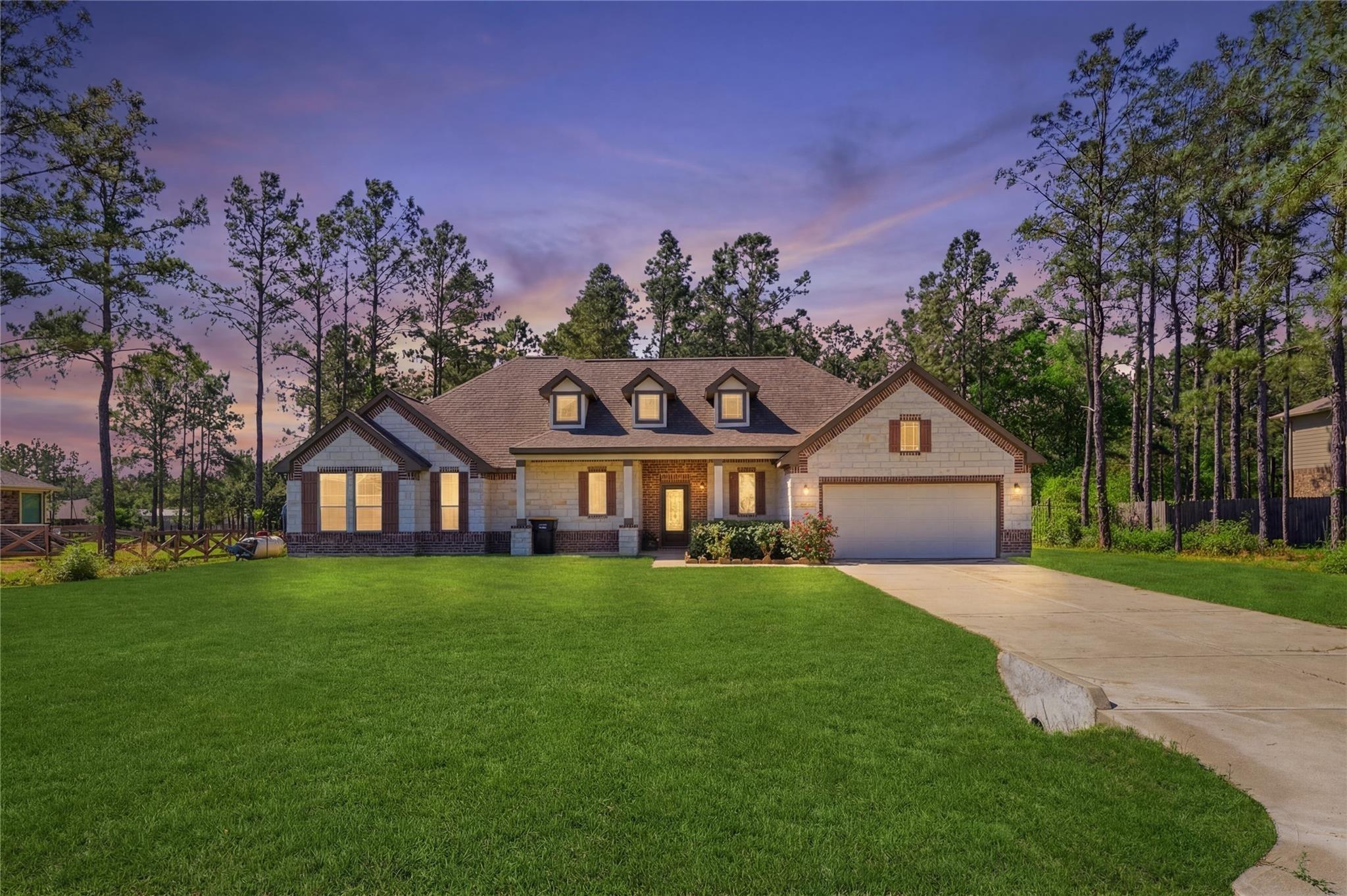 Aransas St, Conroe, TX 77303