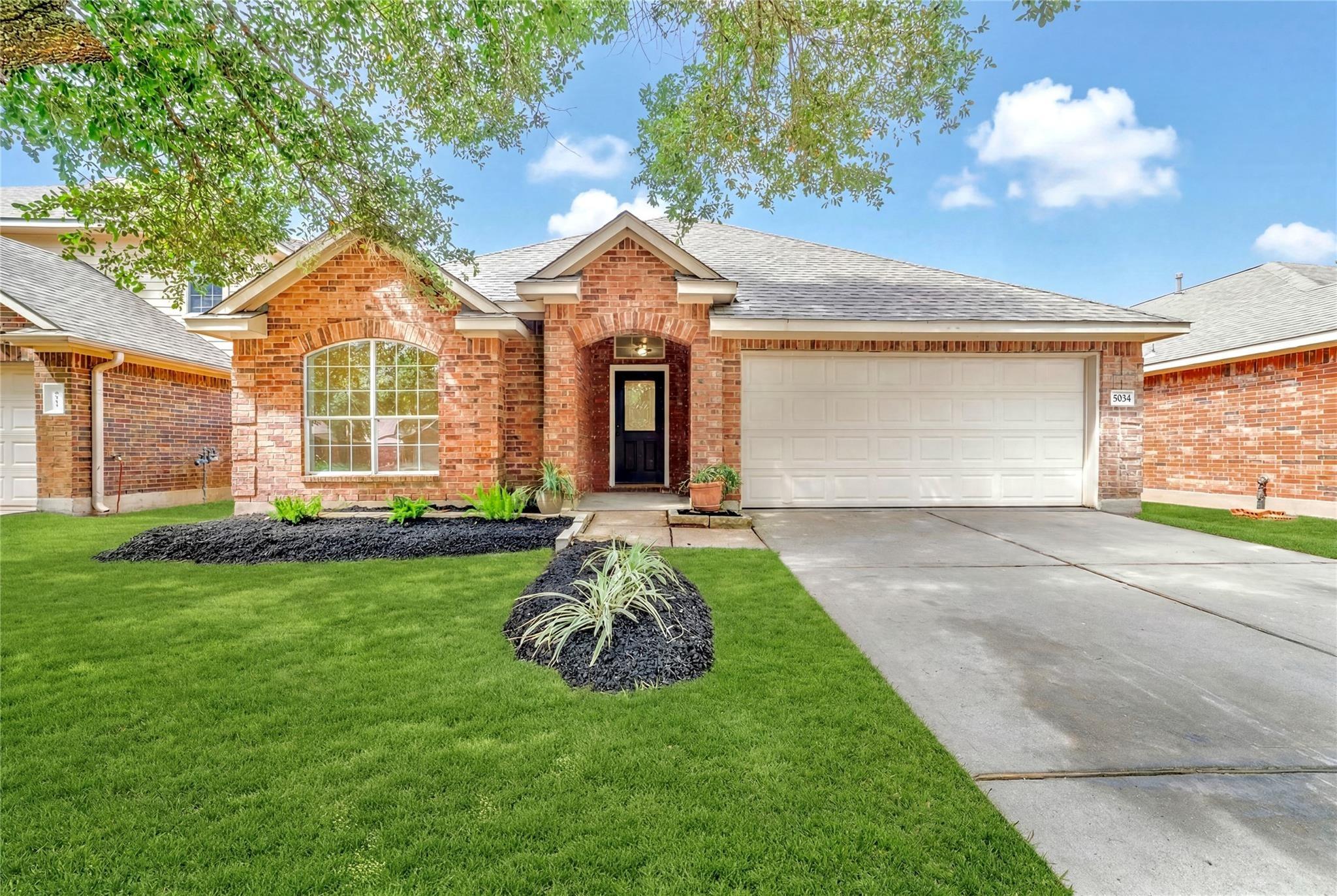 Forest Sage Ln, Katy, TX 77494