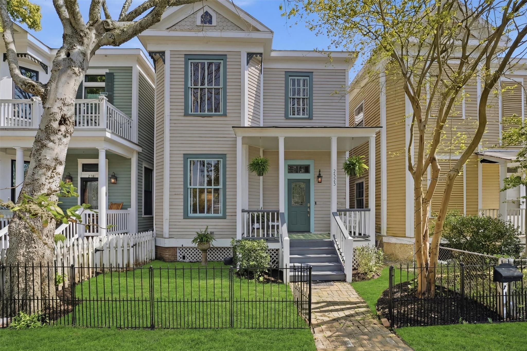 Avenue M, Galveston, TX 77550