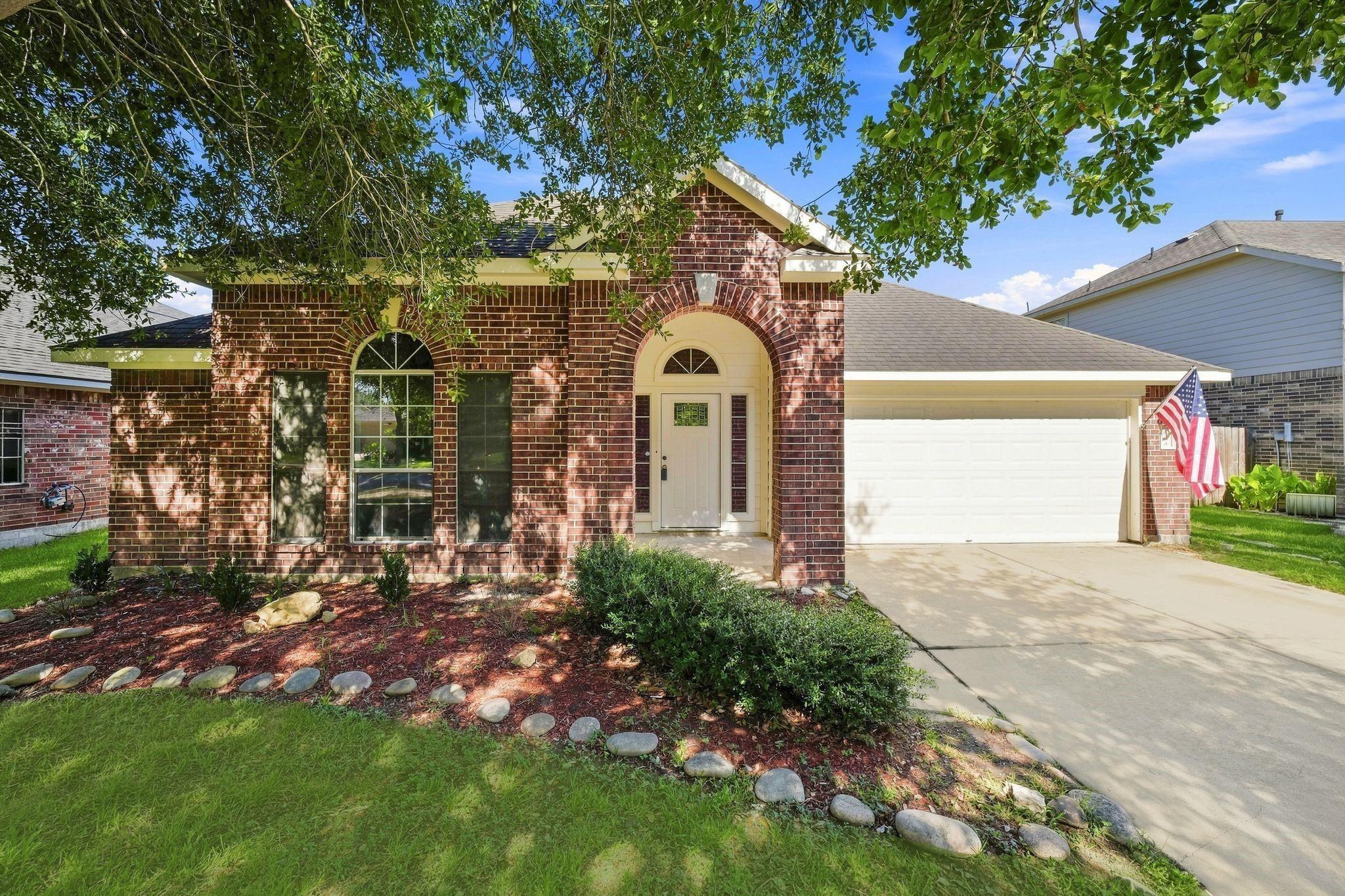 Magnolia Estates Dr, League City, TX 77573