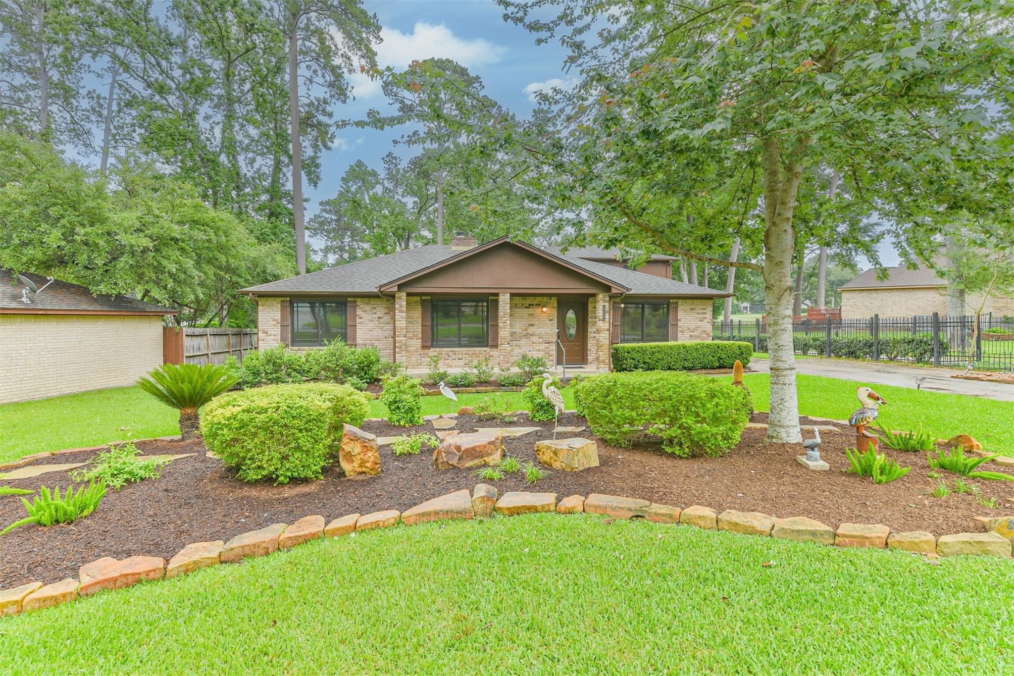 Springs Edge Dr, Montgomery, TX 77356