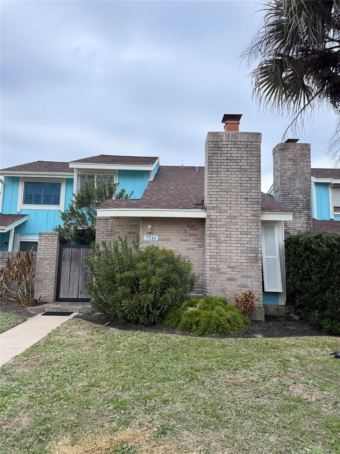 Stewart Rd, Galveston, TX 77551