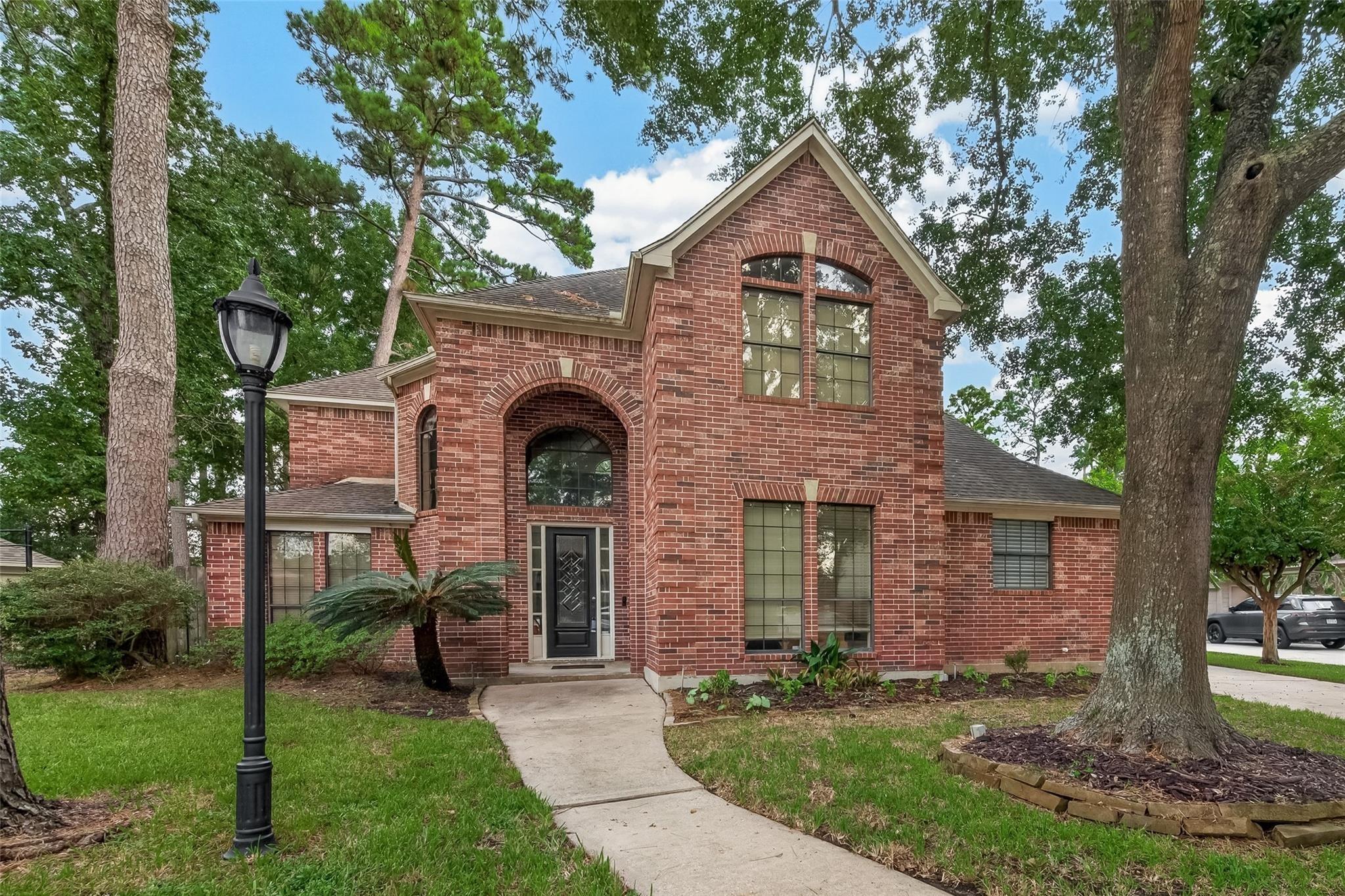 Vinca Ct, Cypress, TX 77429