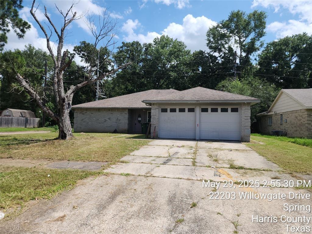 Barrygate Dr, Spring, TX 77373