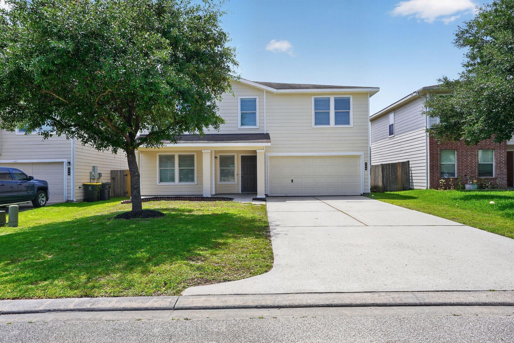 Falling Pine Dr, Conroe, TX 77304