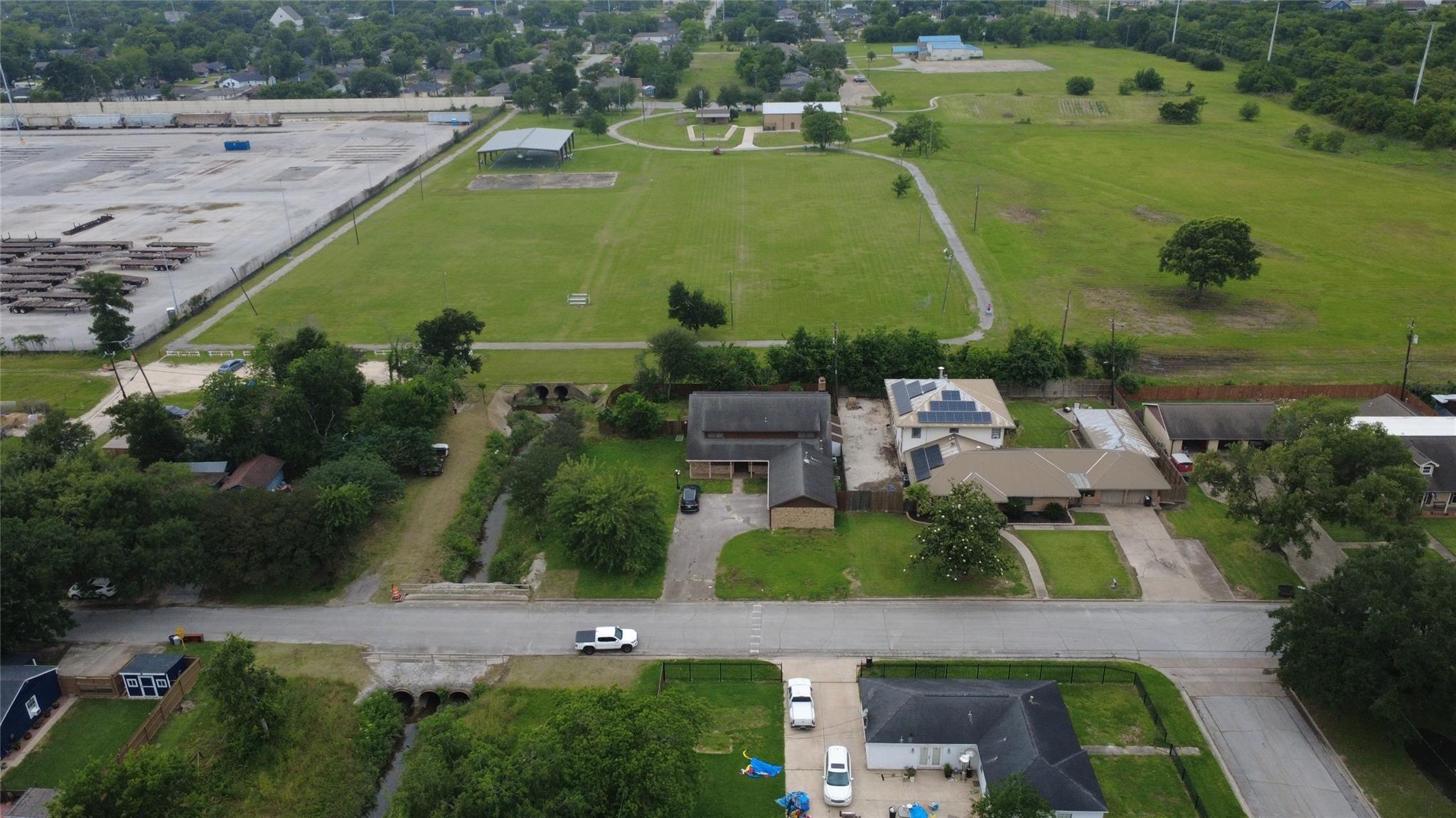 Leggett Dr, Galena Park, TX 77547