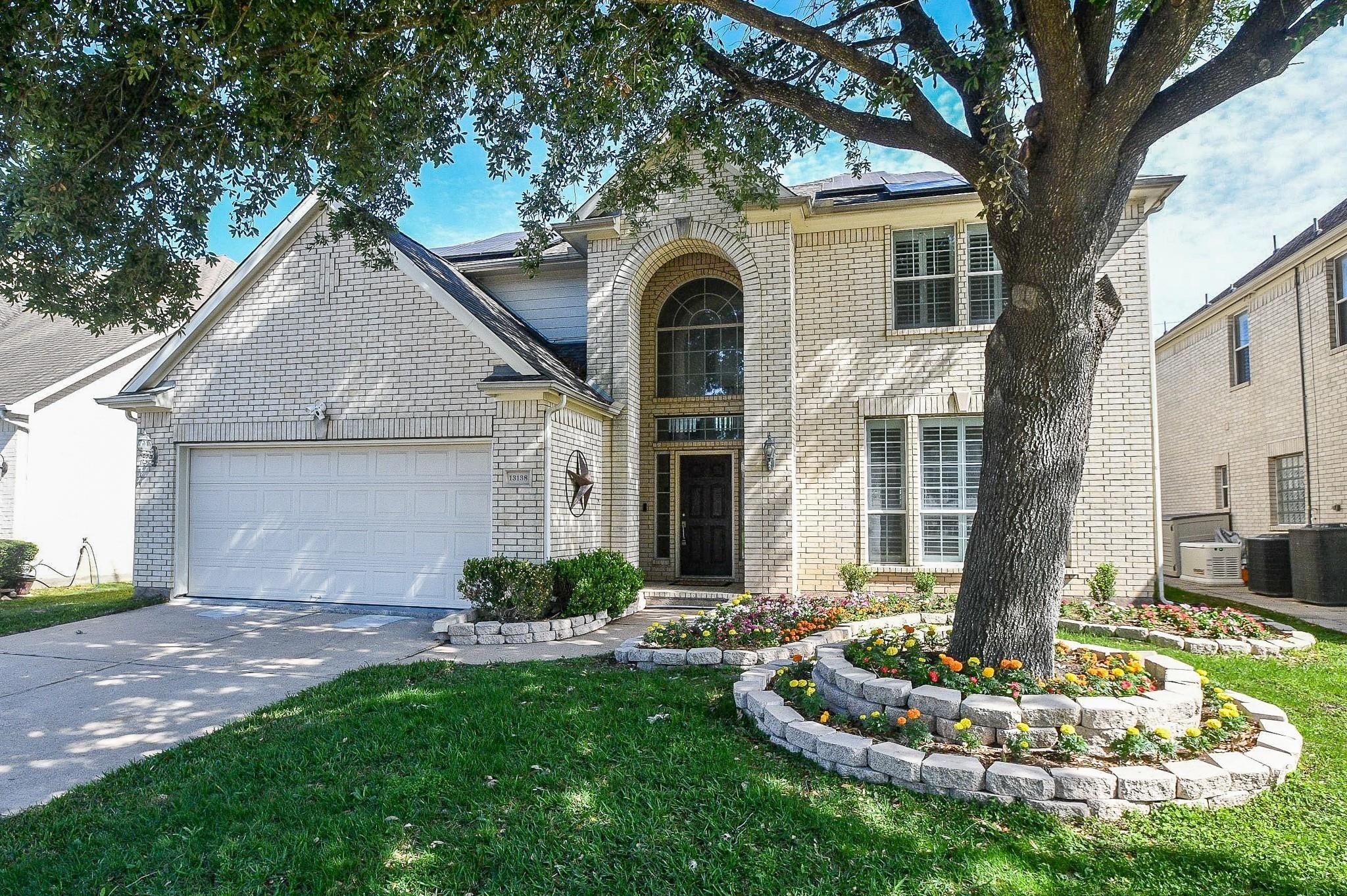 Haven Falls Ln, Sugar Land, TX 77478