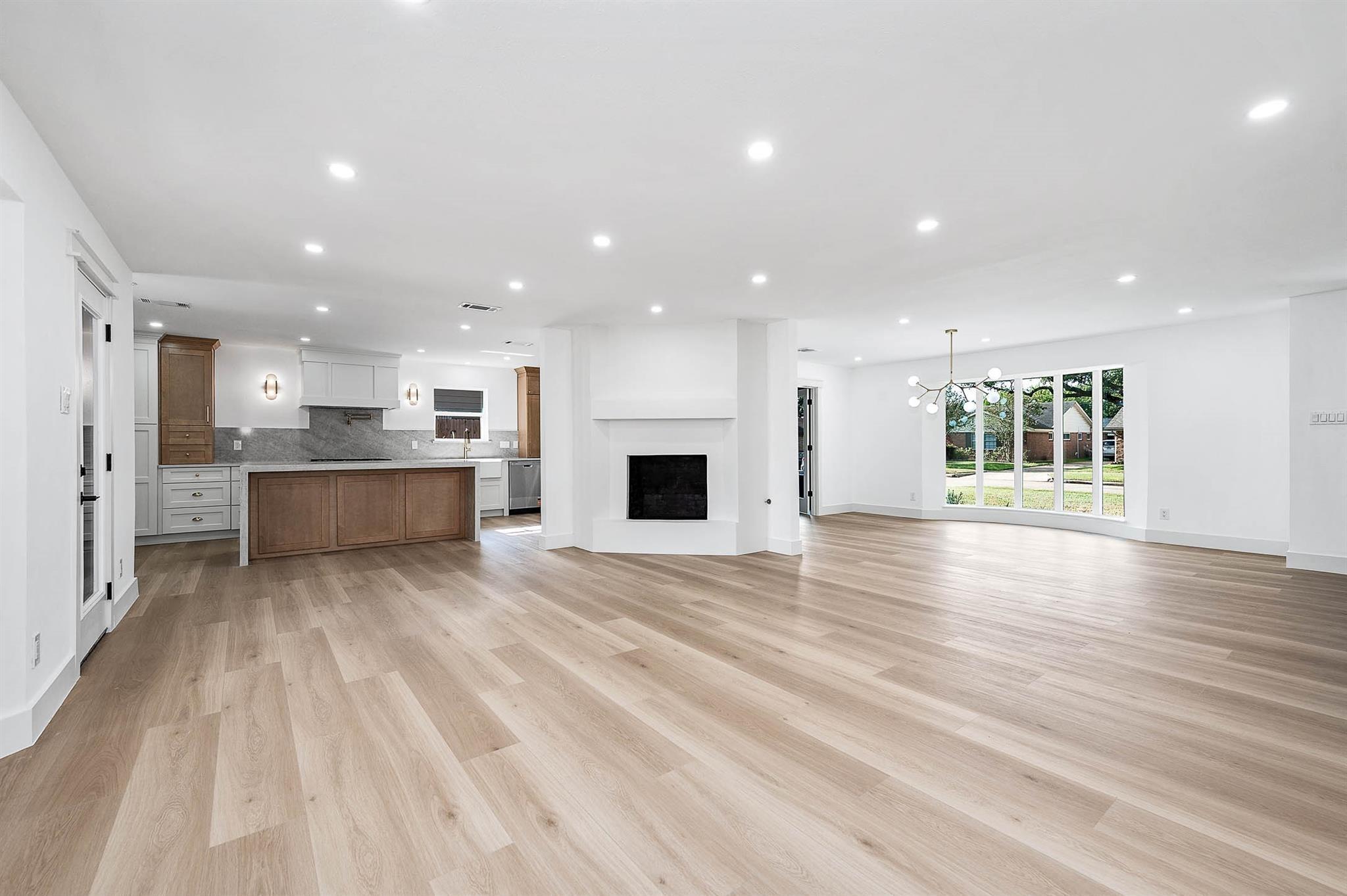 Valkeith Dr, Houston, TX 77096