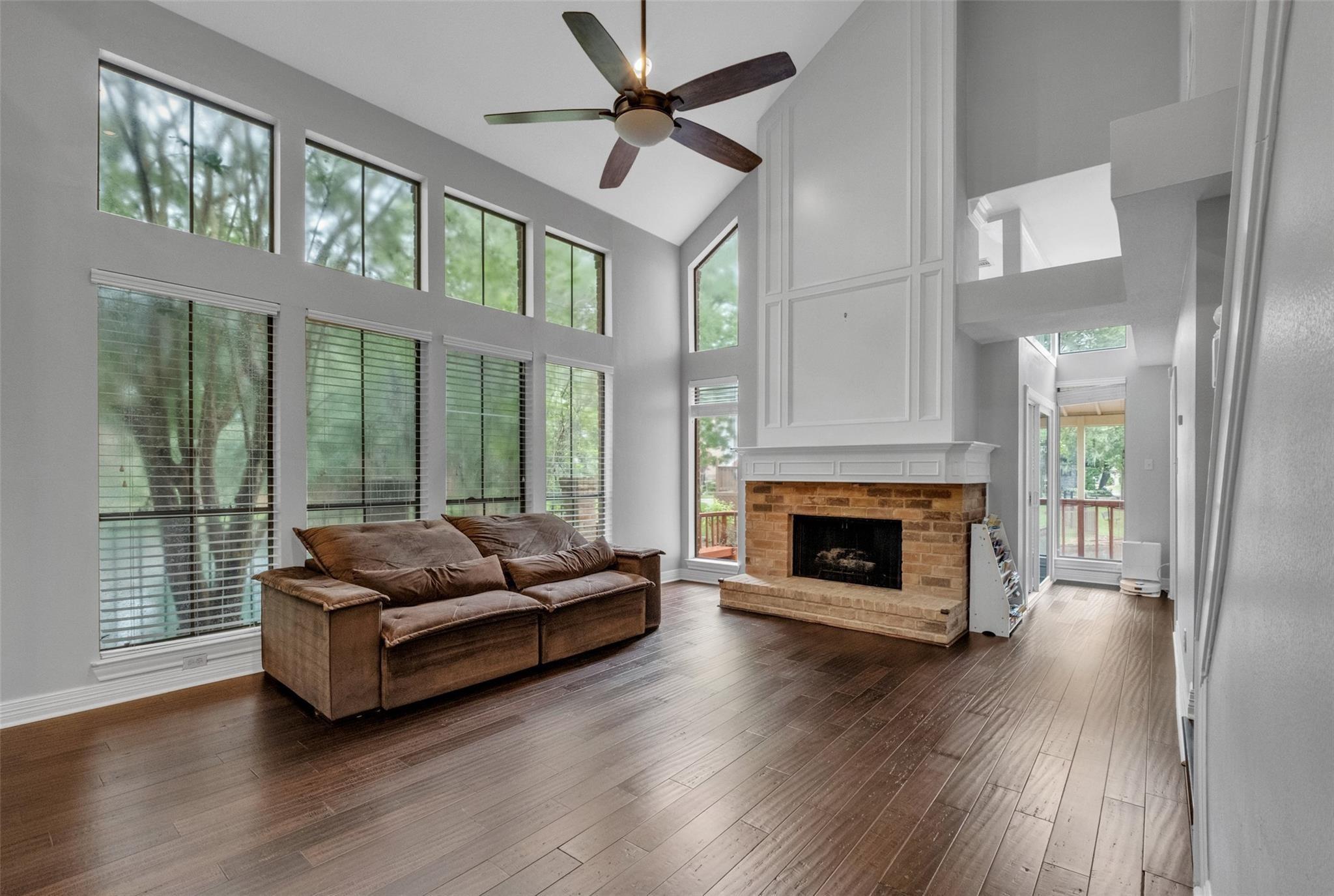 Kingsbridge Ln, Houston, TX 77077