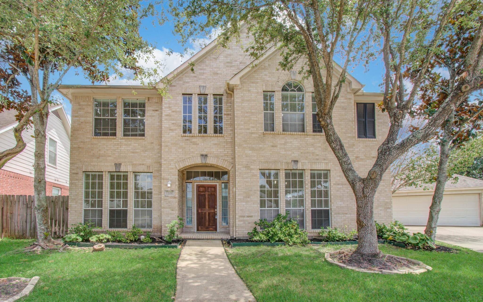 Snowbird Ct, Stafford, TX 77477