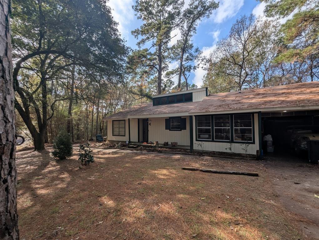 Mockingbird Ln, Trinity, TX 75862