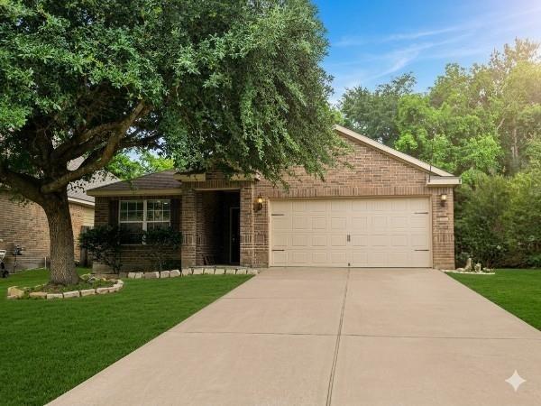 Stone Gate Dr, Conroe, TX 77385
