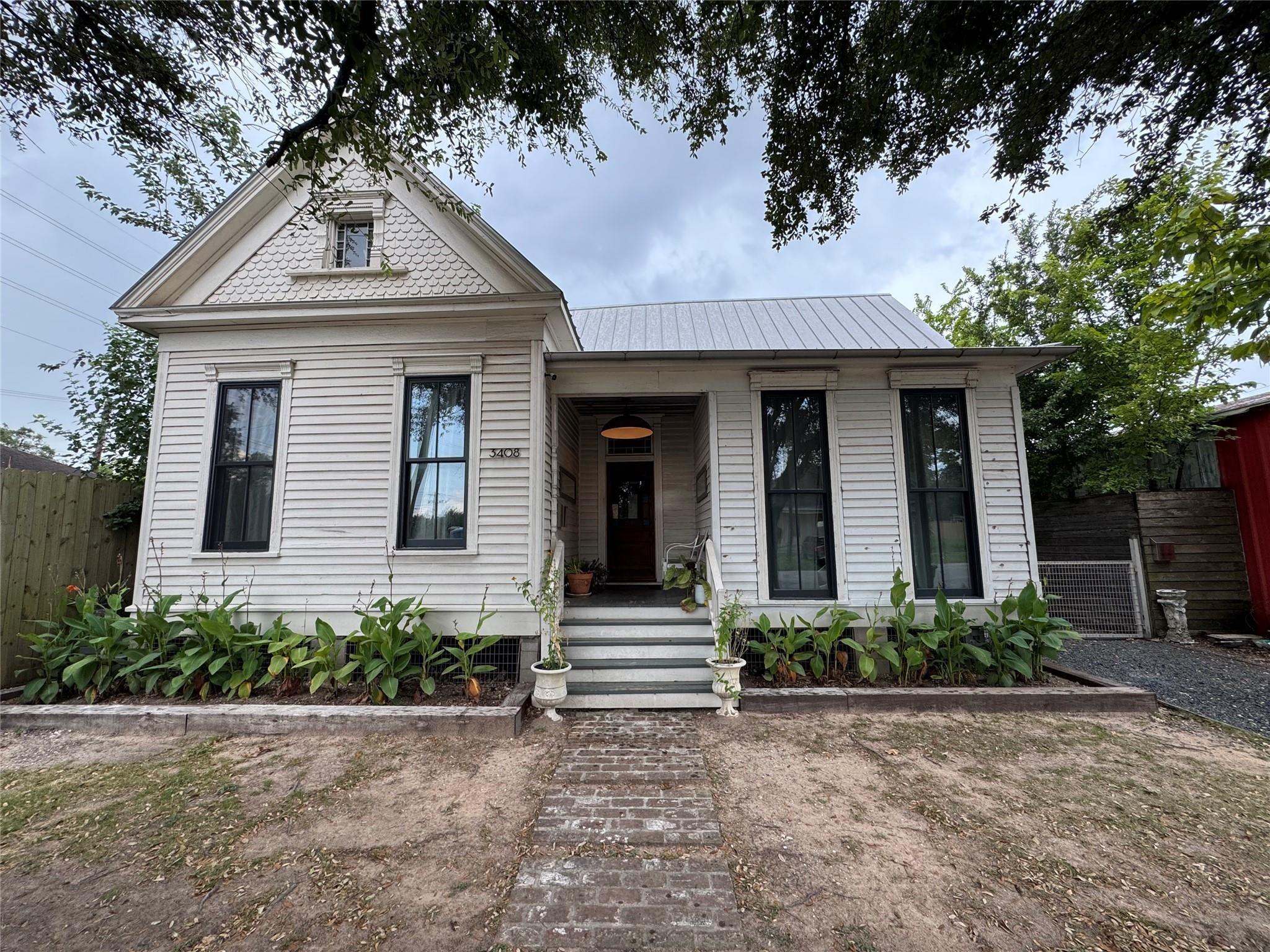 Garrow St, Houston, TX 77003