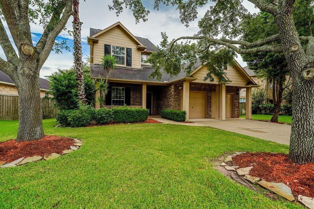 Ashland Grove Ln, Sugar Land, TX 77498