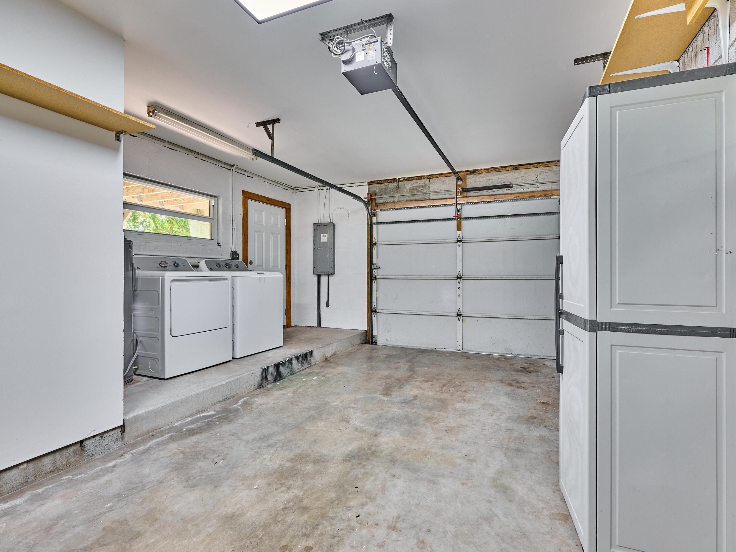 Sw Palm City Rd, Stuart, FL 34994