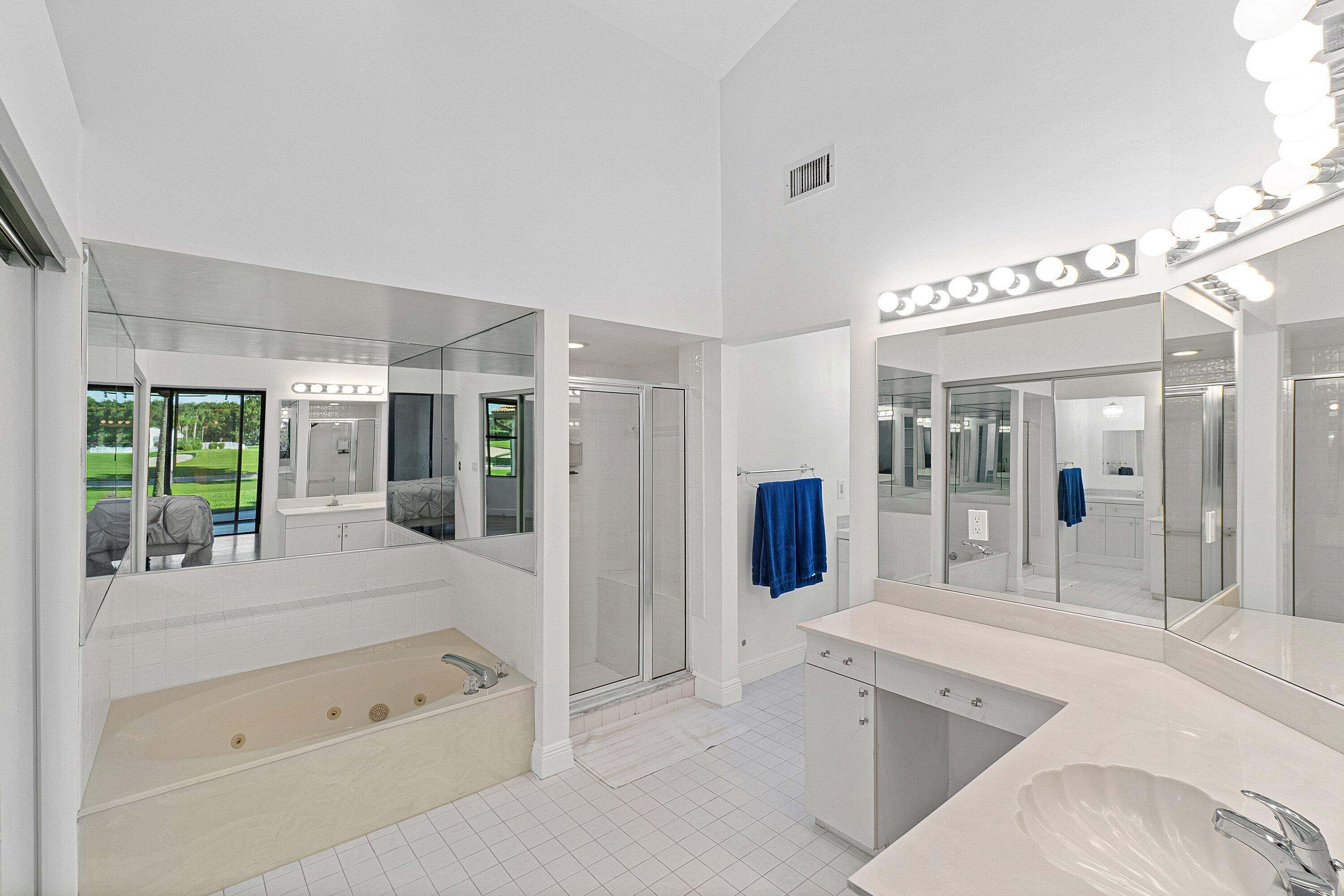 Cassia Dr, Boynton Beach, FL 33472