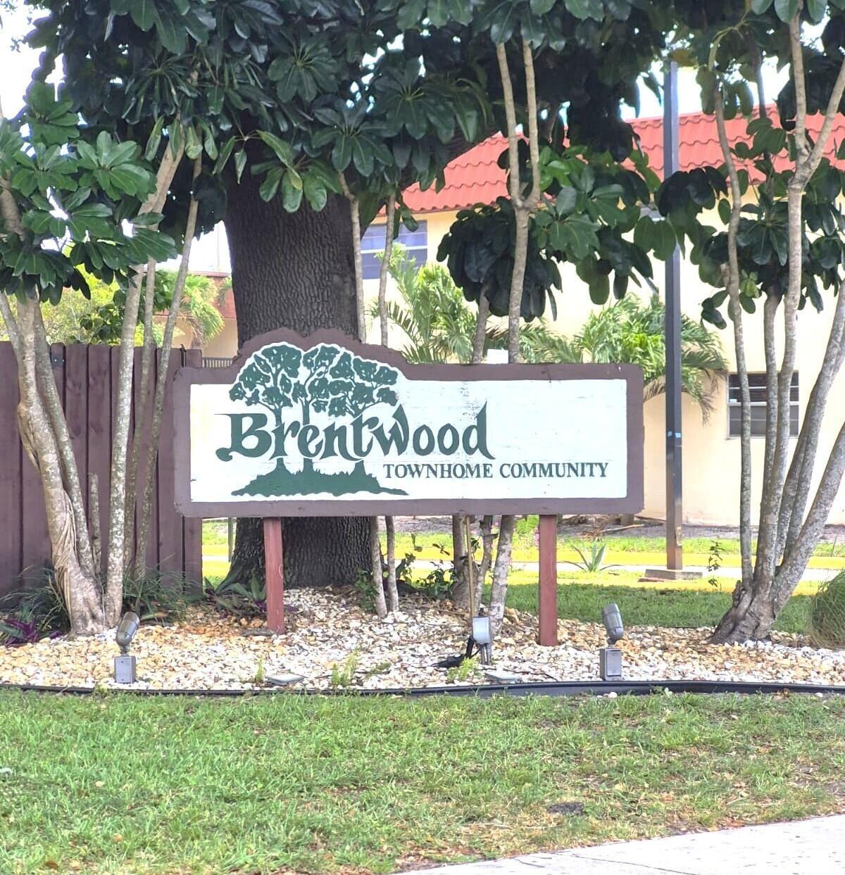 Sw 41st Pl, Davie, FL 33314