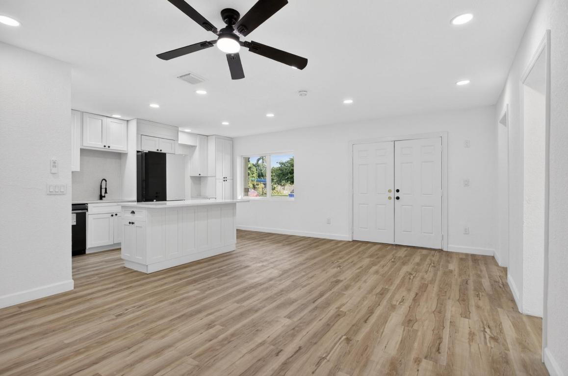 Ne 15th Ave, Pompano Beach, FL 33064