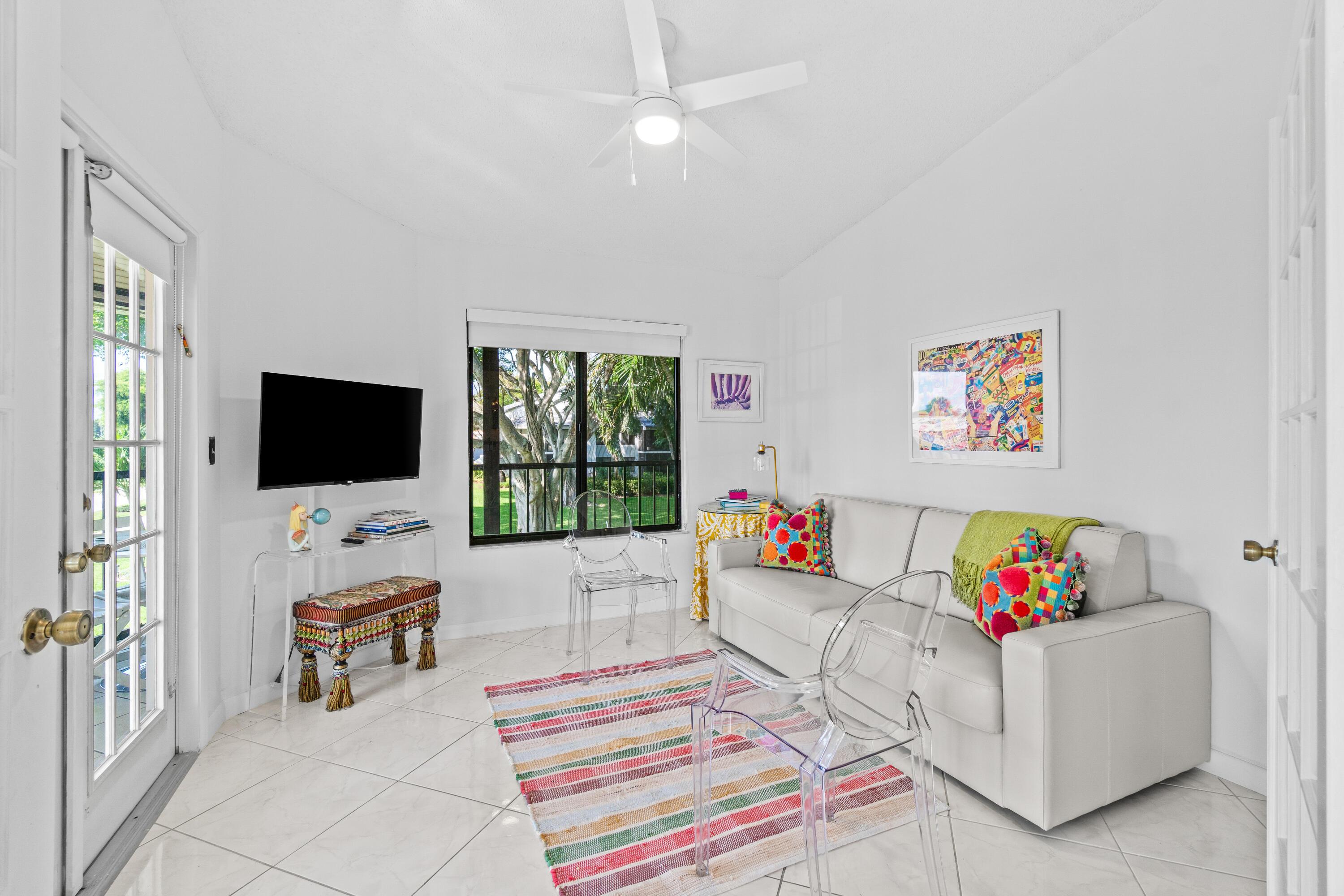 Glendevon Ln, Delray Beach, FL 33446