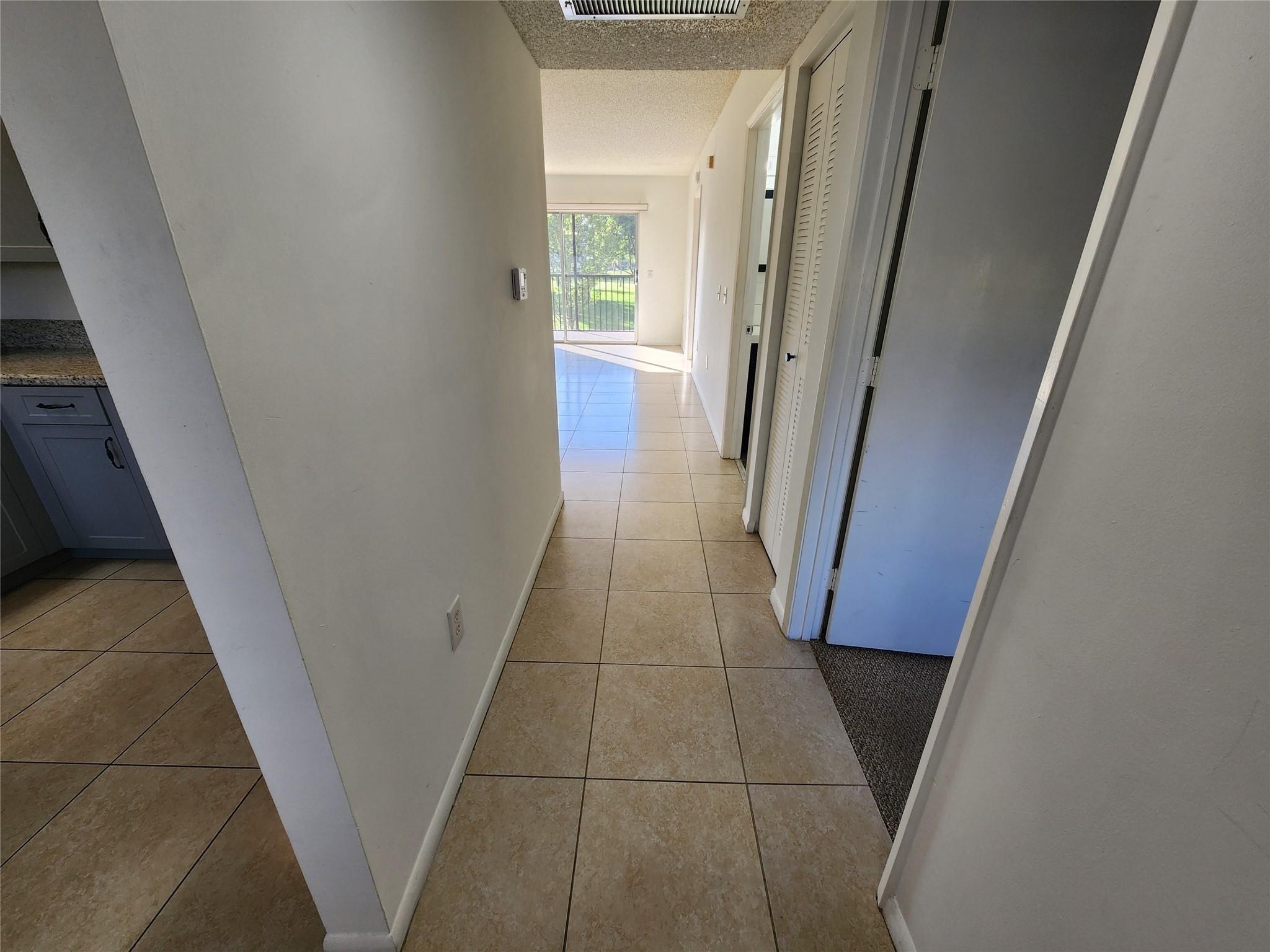 Sw 124th Ter, Pembroke Pines, FL 33027