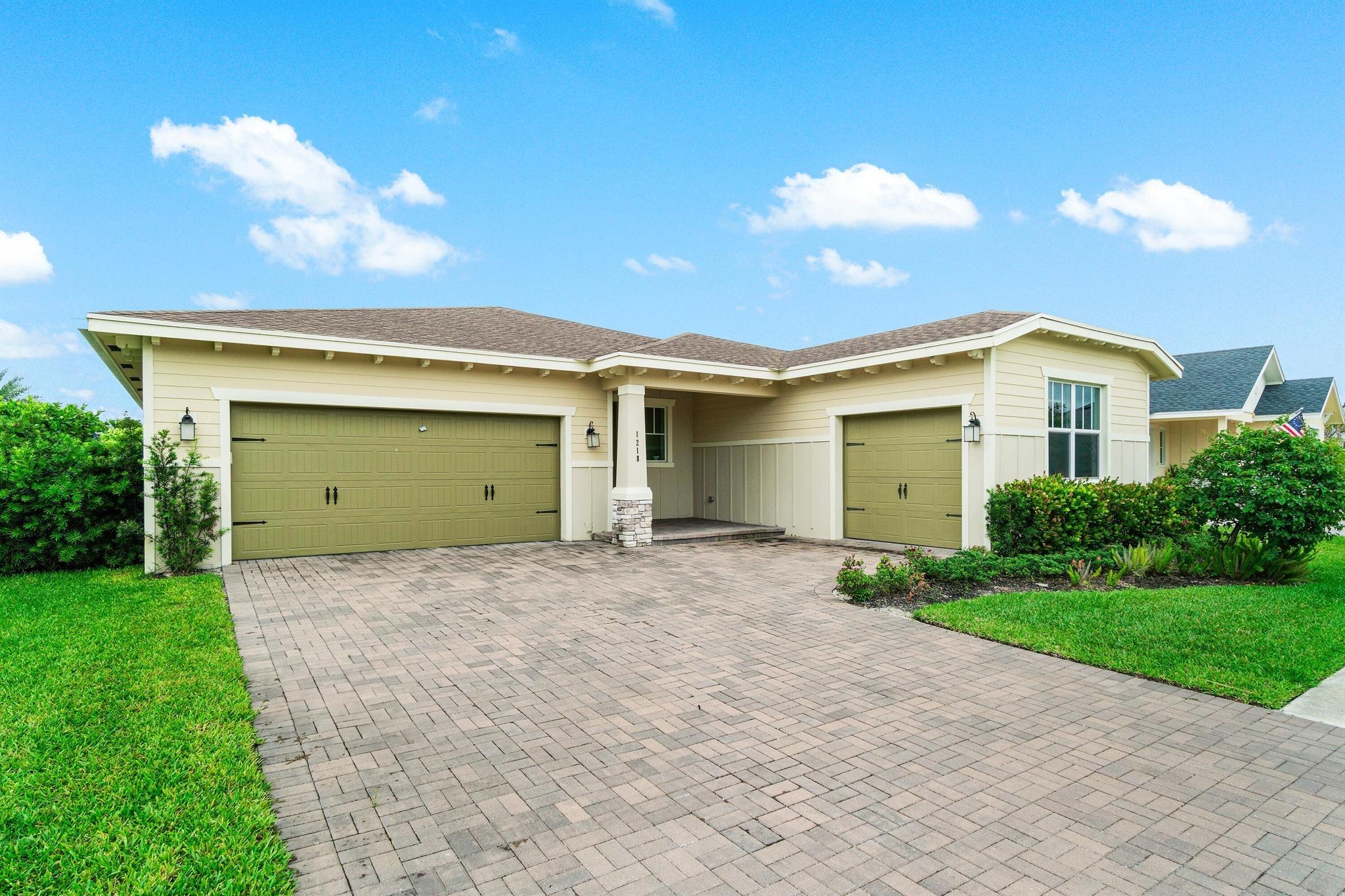 Timber Reap Trl, Loxahatchee, FL 33470