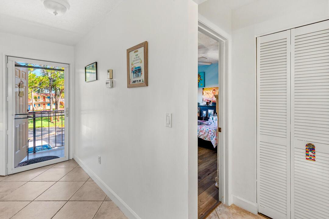 Sw Palm City Rd, Stuart, FL 34994