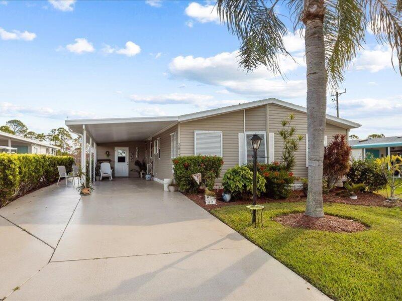 Sleepy Hollow Ln, Port Saint Lucie, FL 34952
