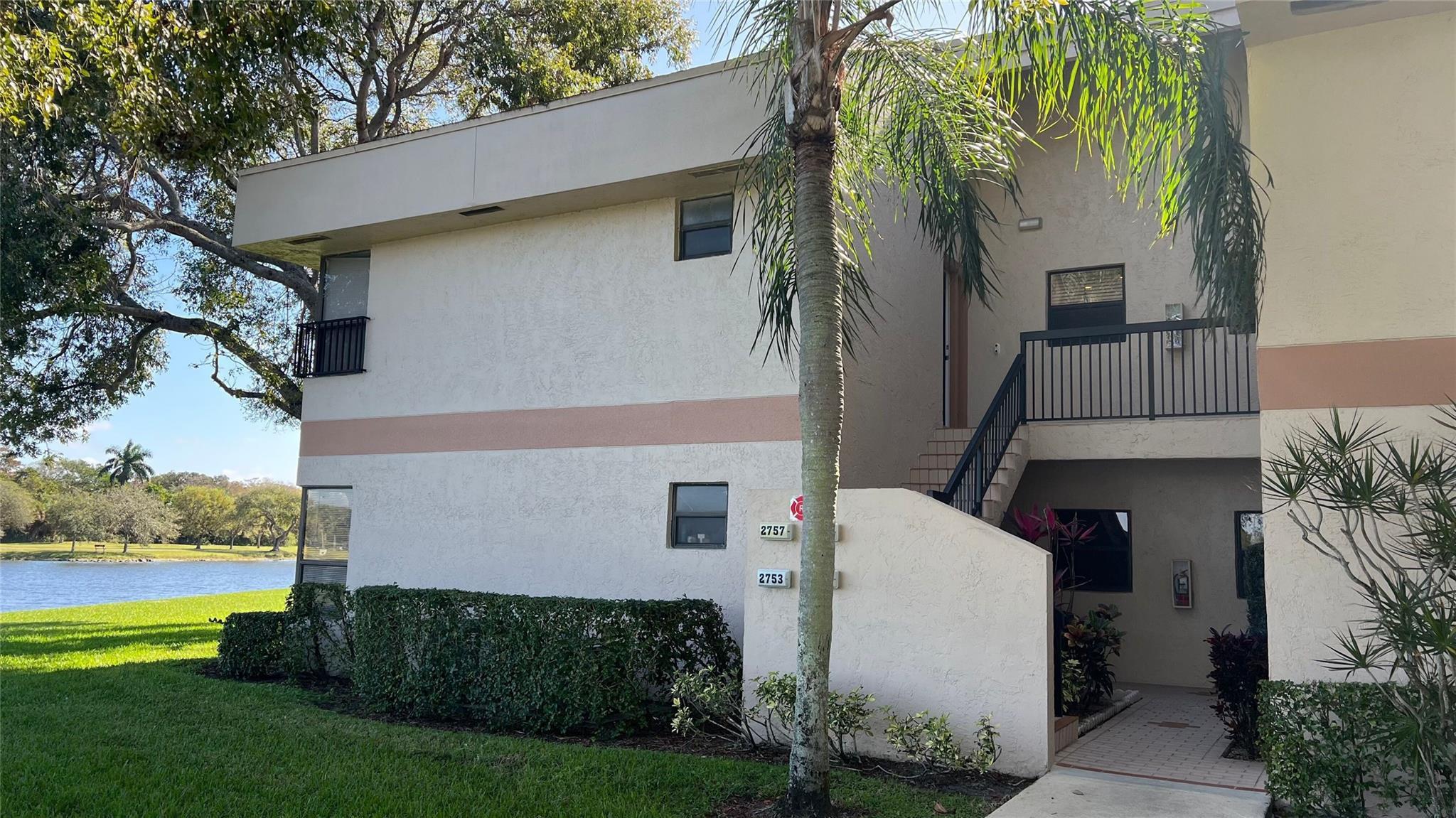 Carambola Cir S, Coconut Creek, FL 33066
