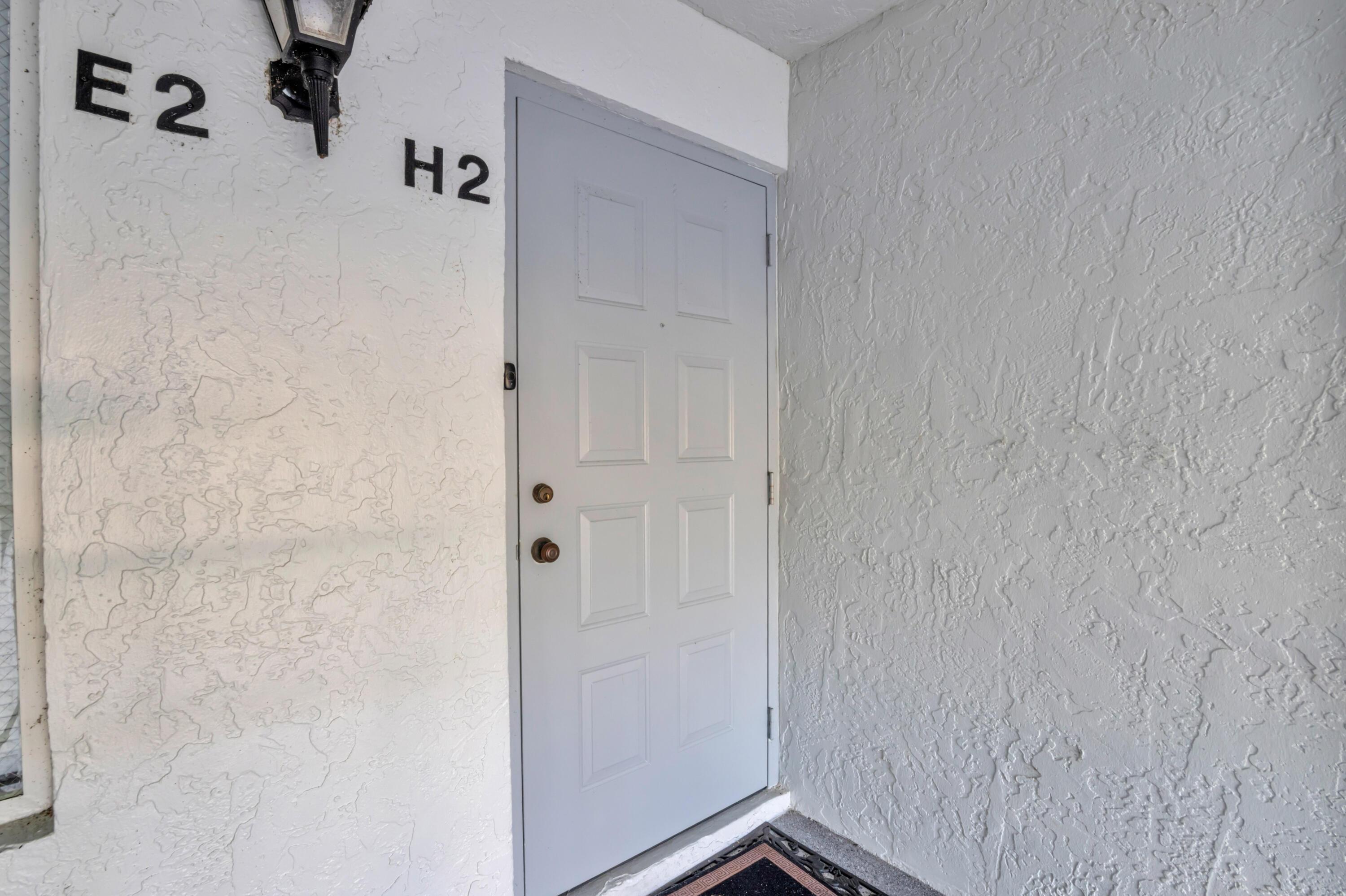 Green Pine Blvd, West Palm Beach, FL 33409